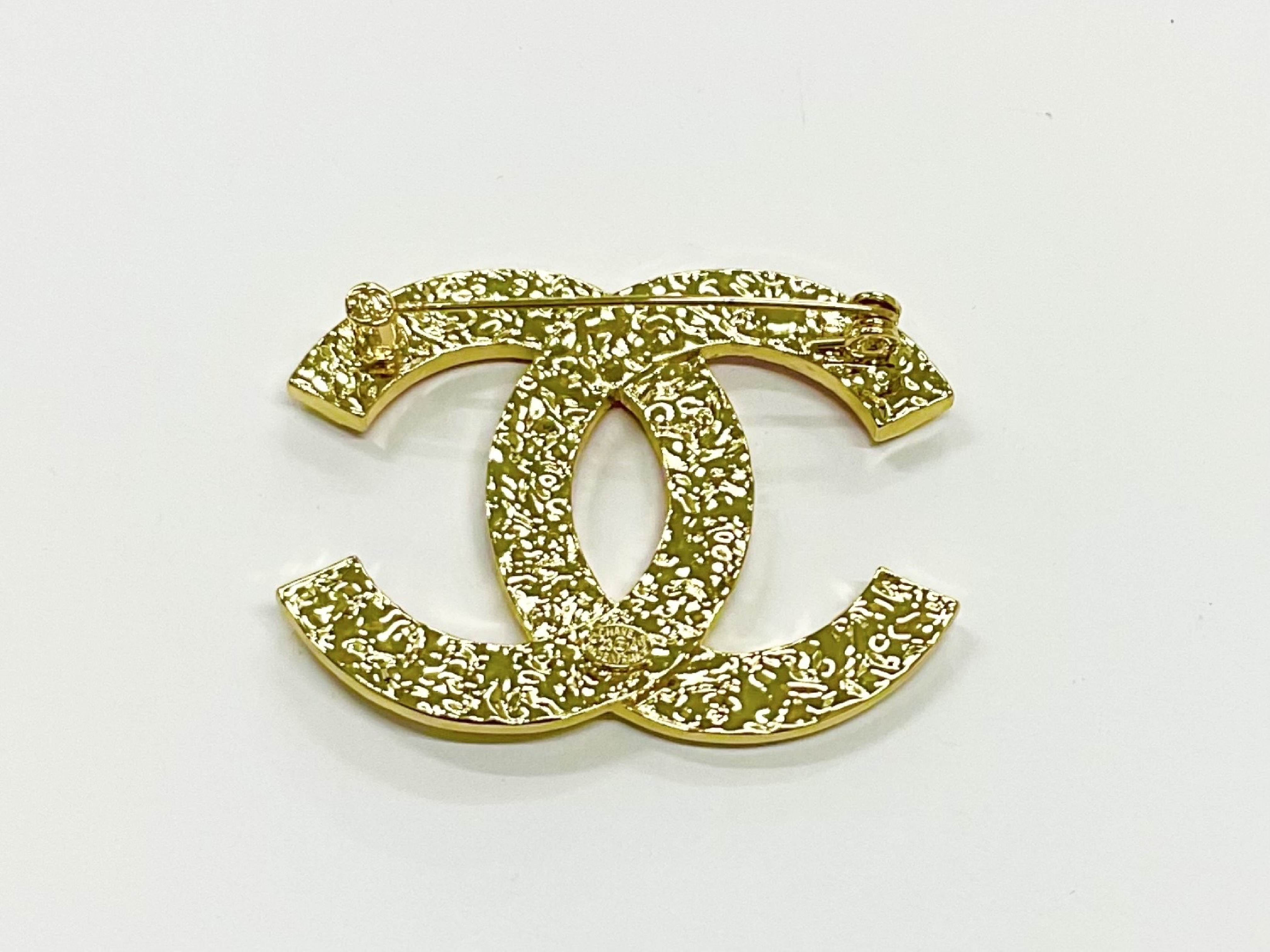 GP Brooch — view 2