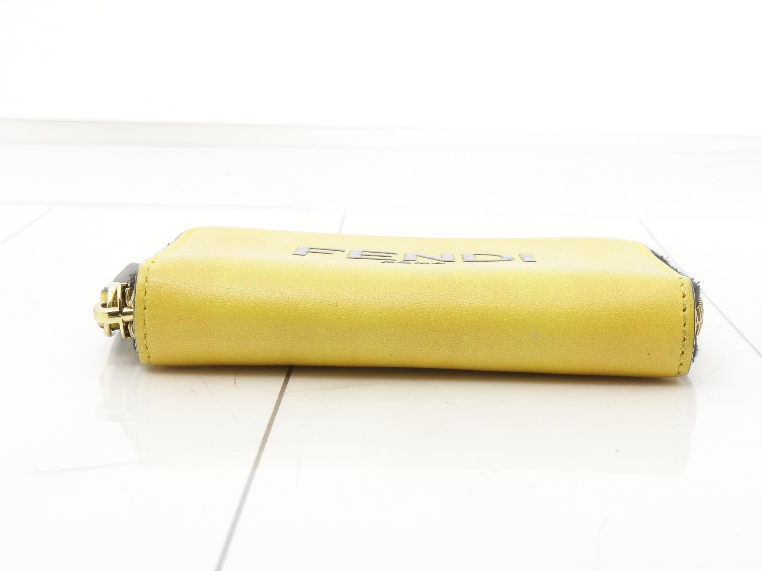 Other lines: Bags and coin cases — view 3