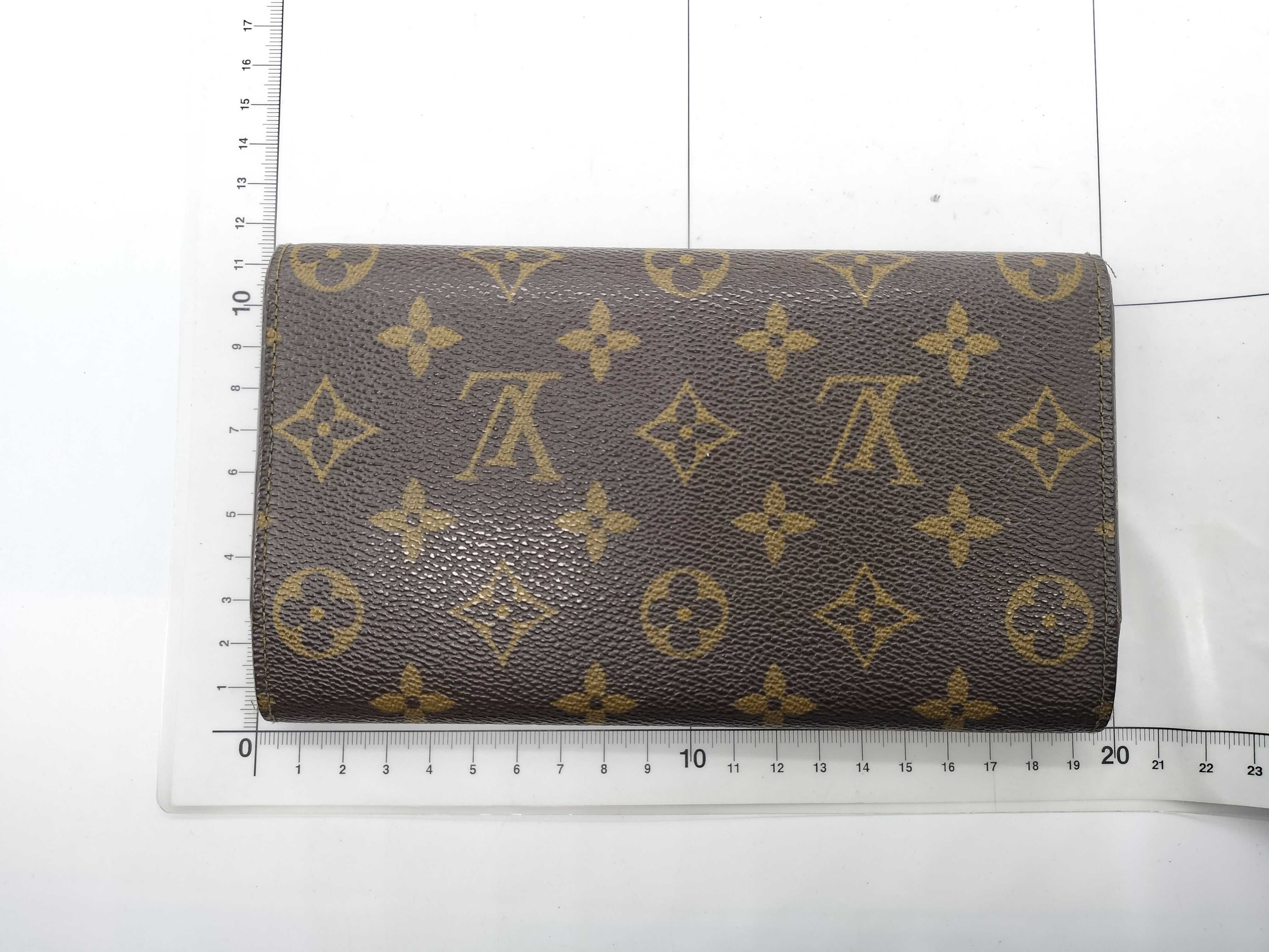 Monogram Portefeuille International Wallet — view 2