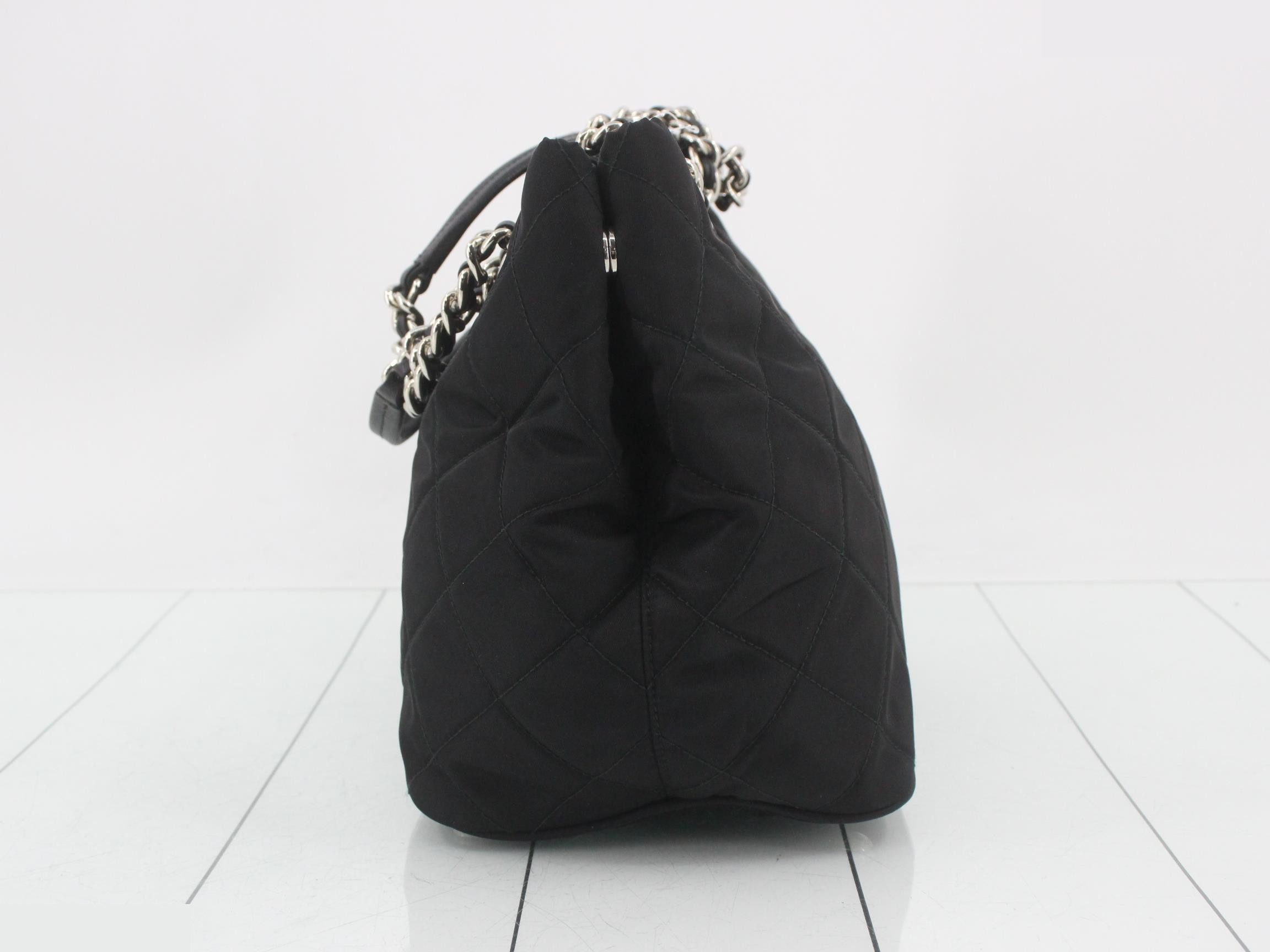 Chain shoulder bag, nylon, quilted, black. — view 4