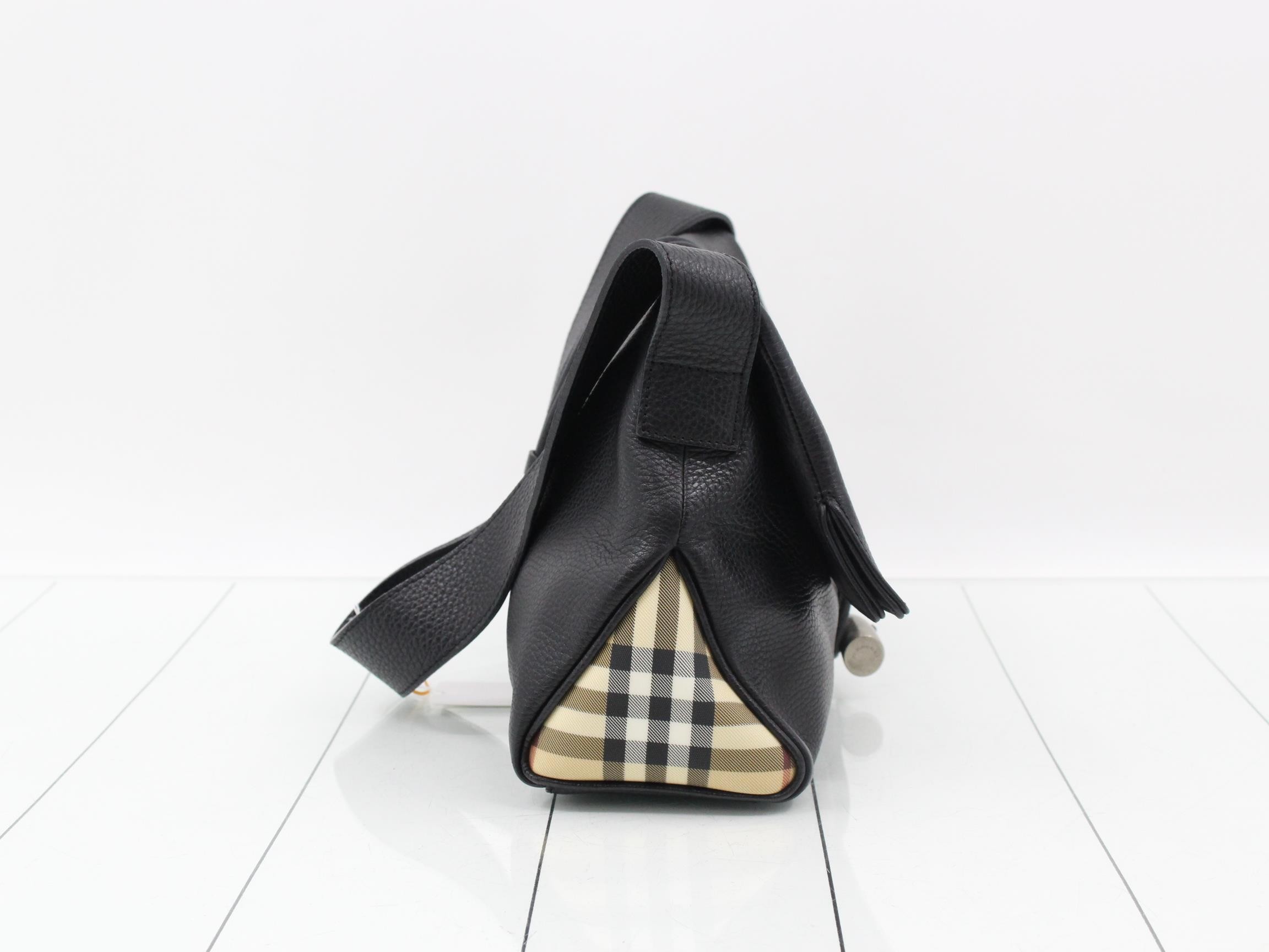 Shoulder bag — view 4