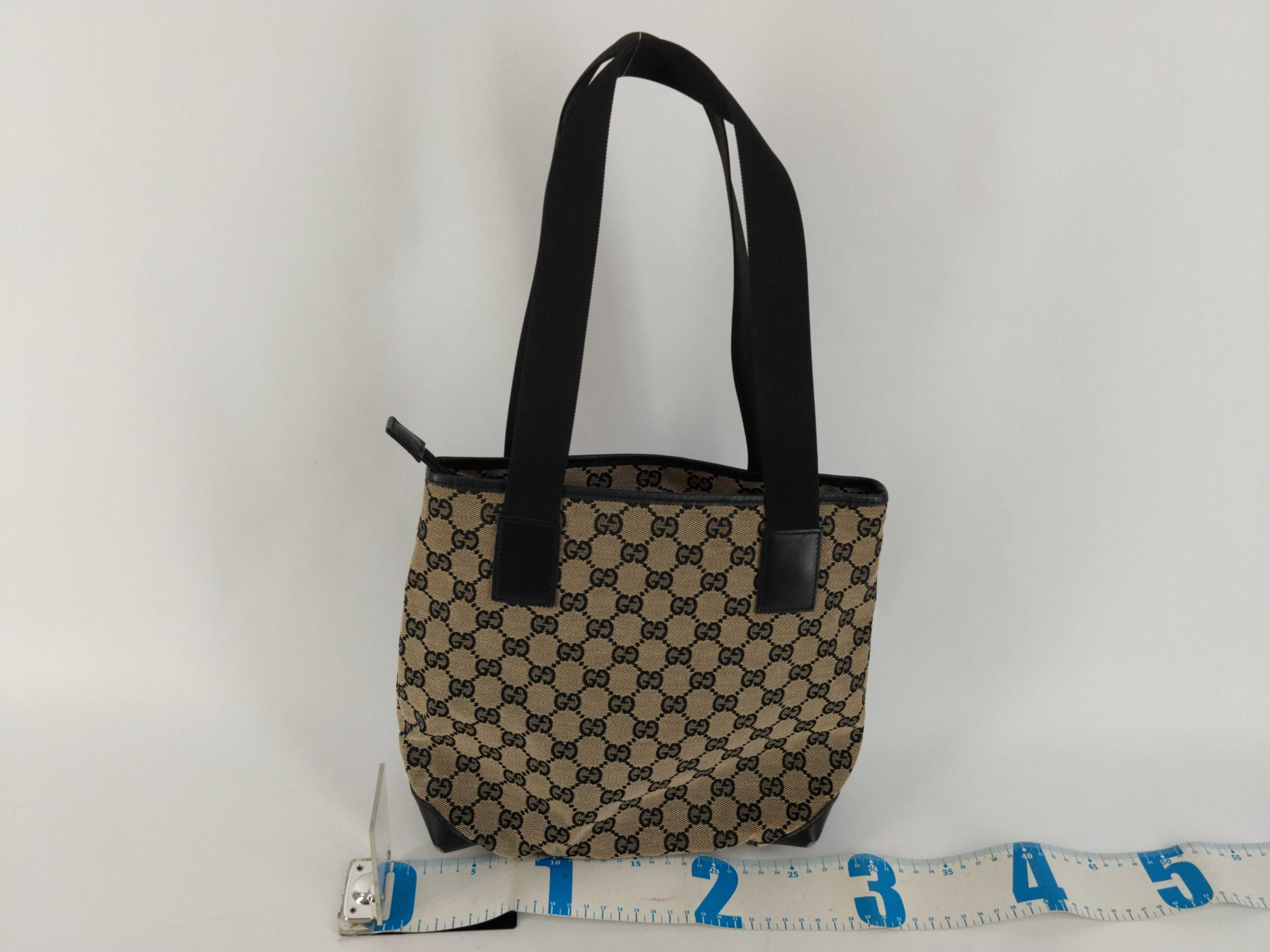 GG Canvas Gucci Tote Bag — view 2