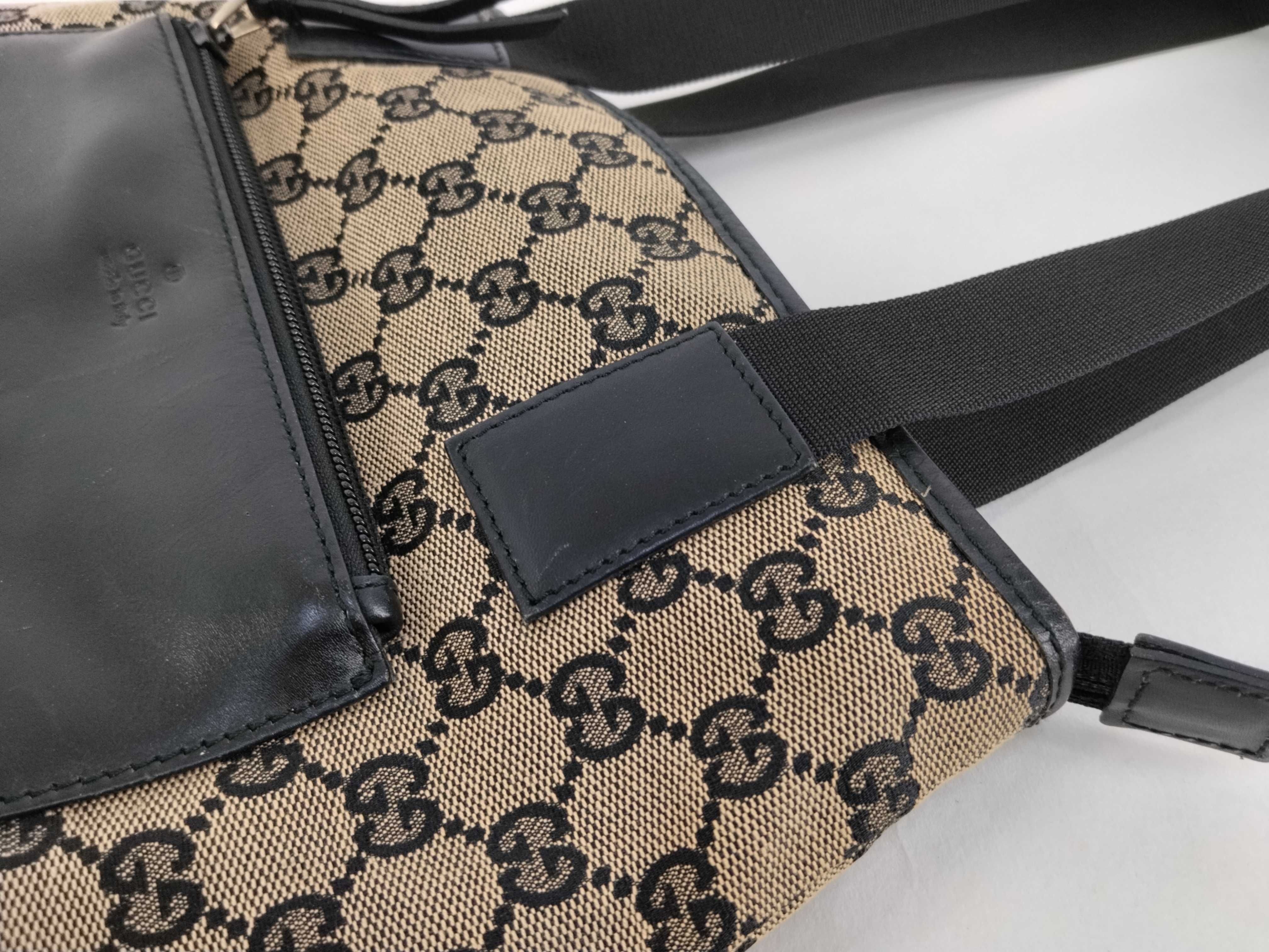GG Canvas Gucci Tote Bag — view 5