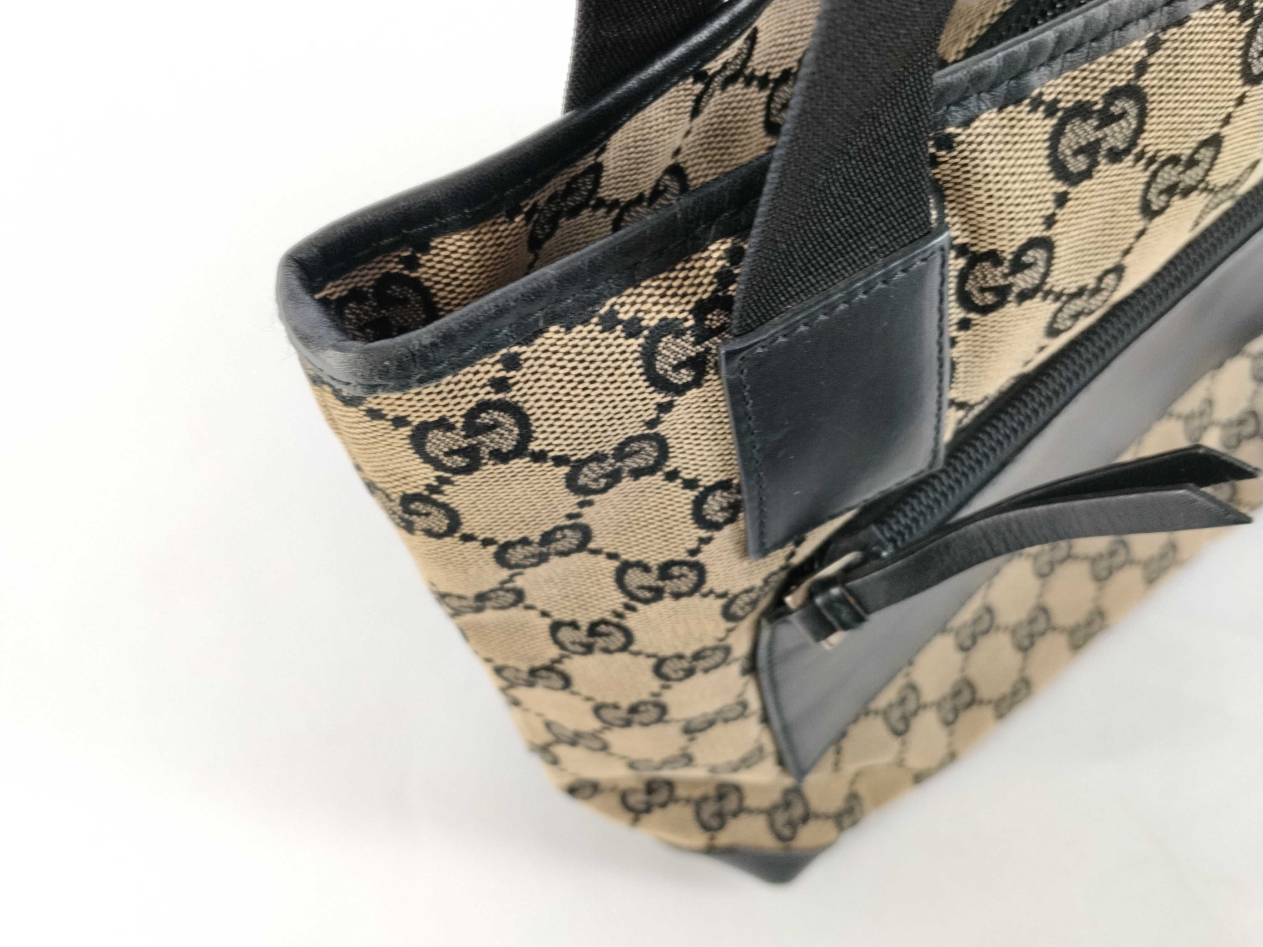 GG Canvas Gucci Tote Bag — view 8