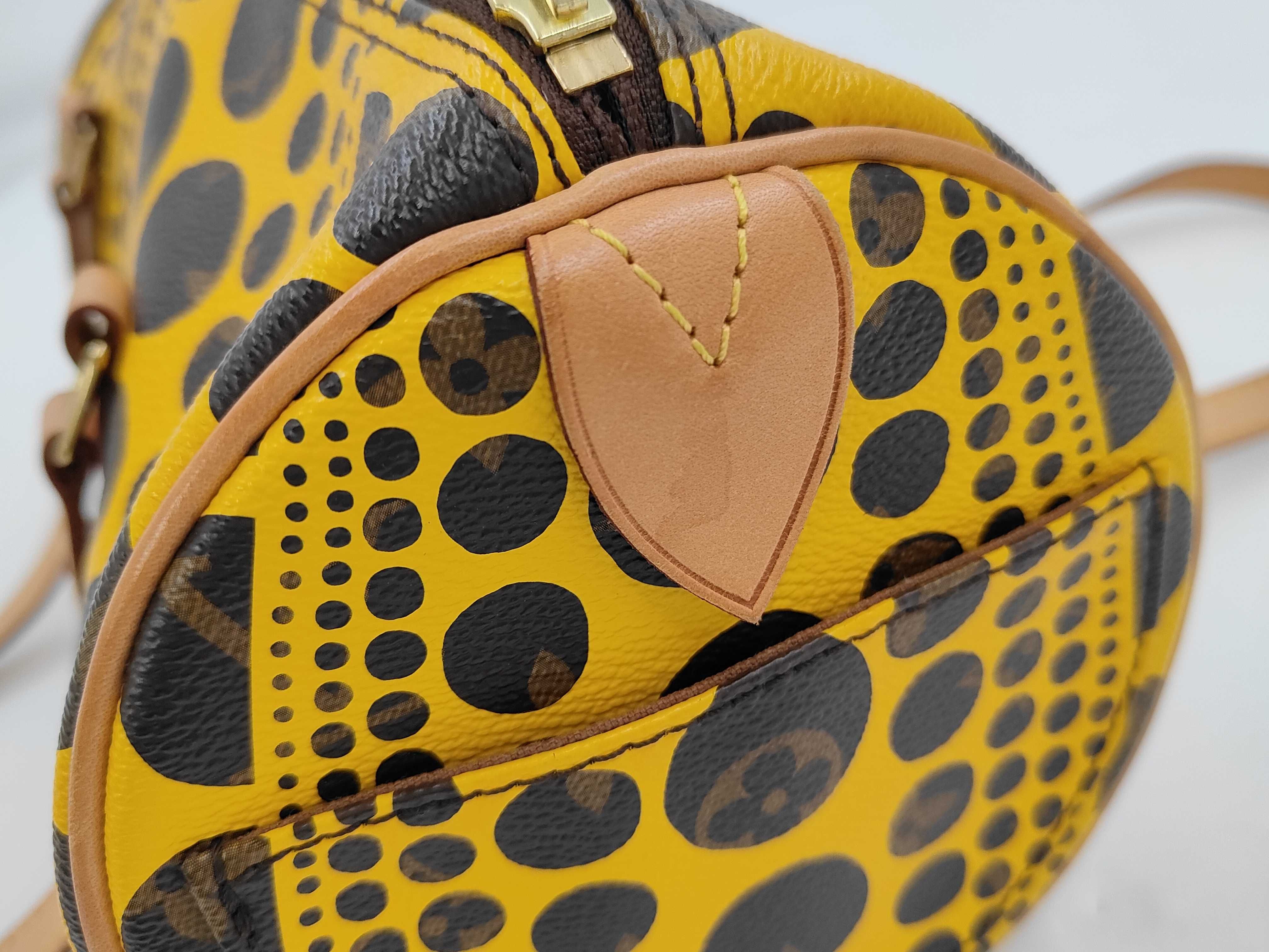 Yayoi Kusama Monogram Pumpkin Dot Papillon 30 M40688 MB2192 Shoulder Bag — view 12