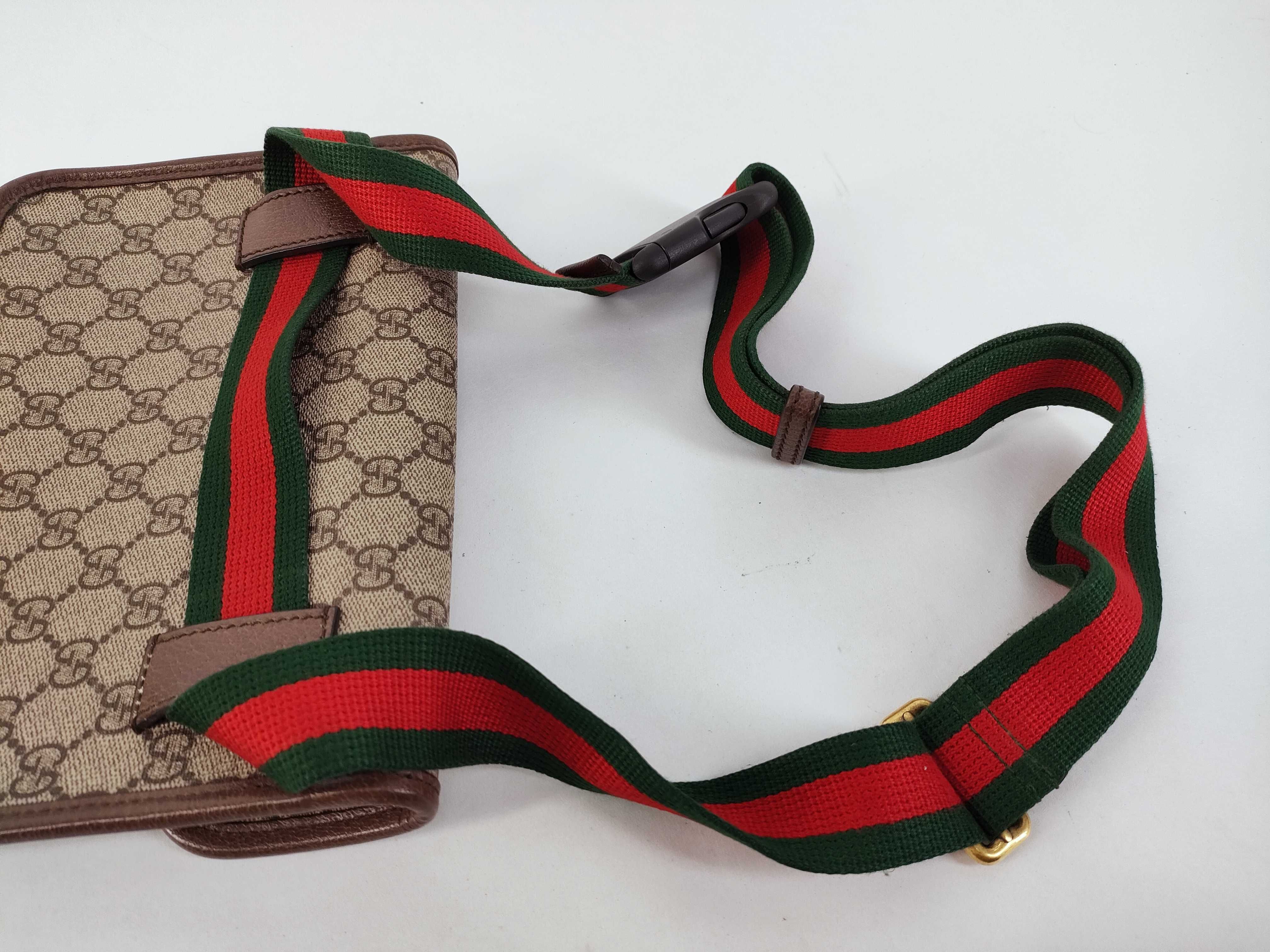 GG Supreme Gucci 493930 Waist Bag Shoulder Bag — view 3