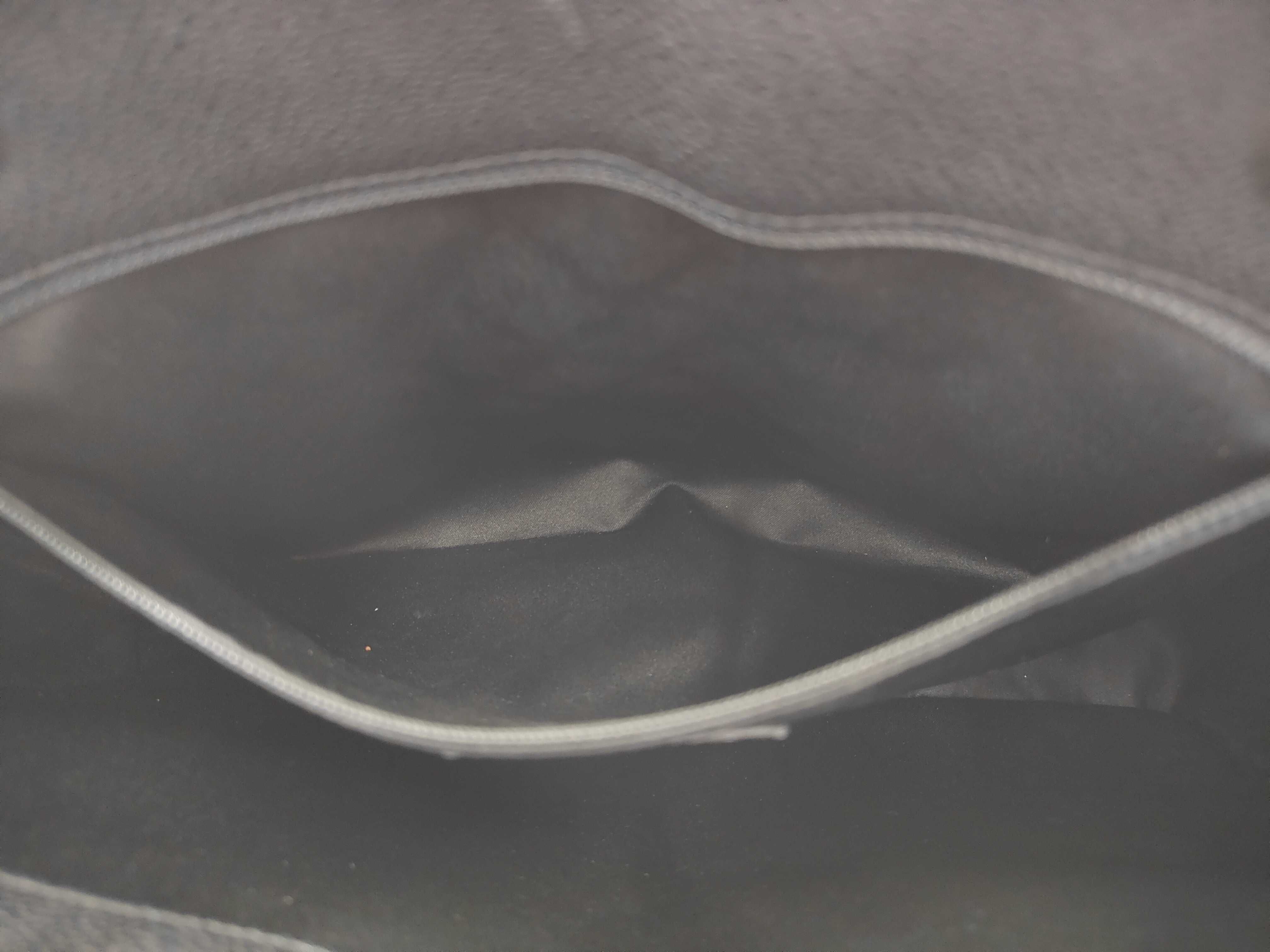 Caviar Skin GST Chain Tote Bag Shoulder Bag — view 11