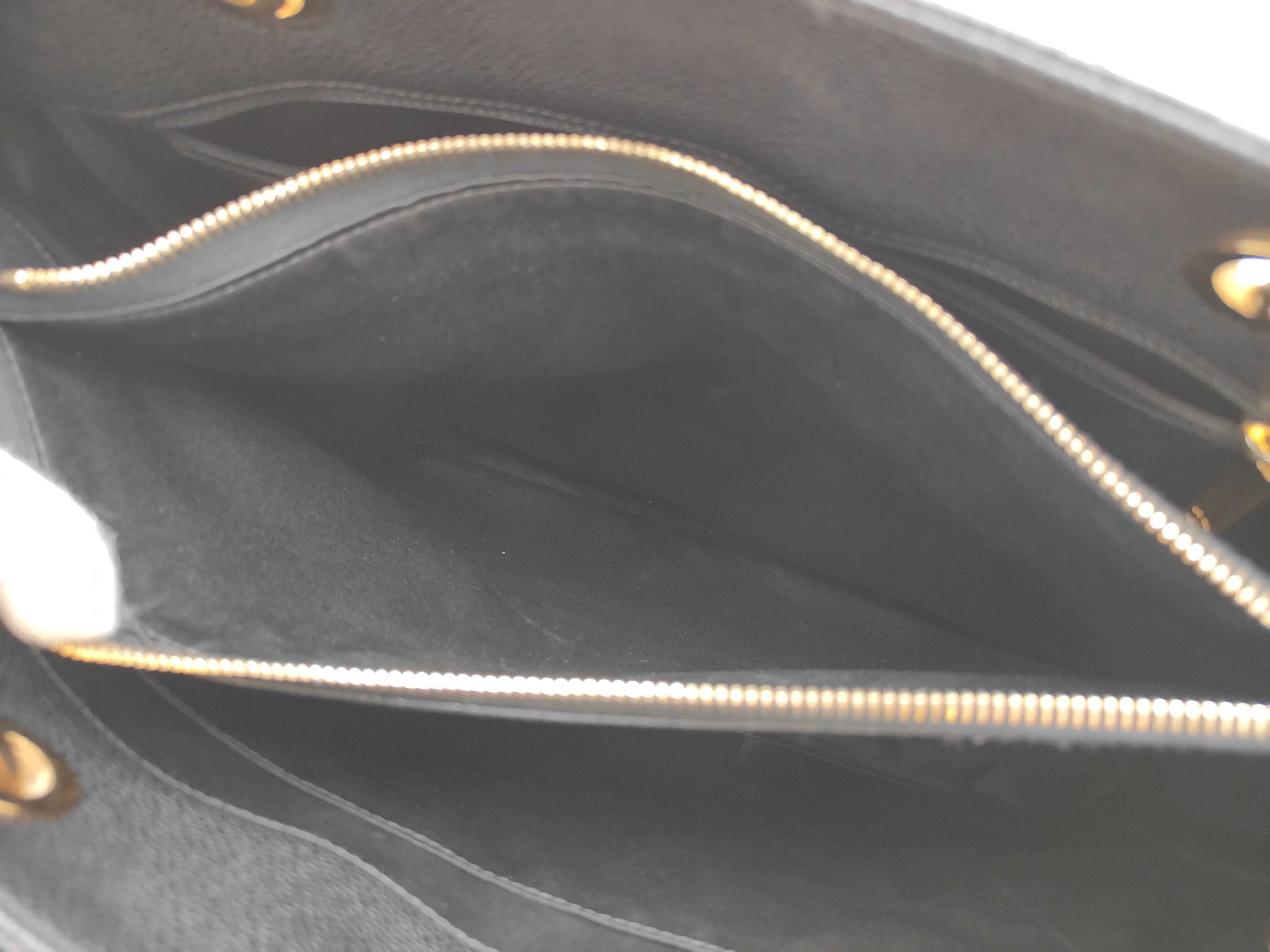 Caviar Skin GST Chain Tote Bag Shoulder Bag — view 12