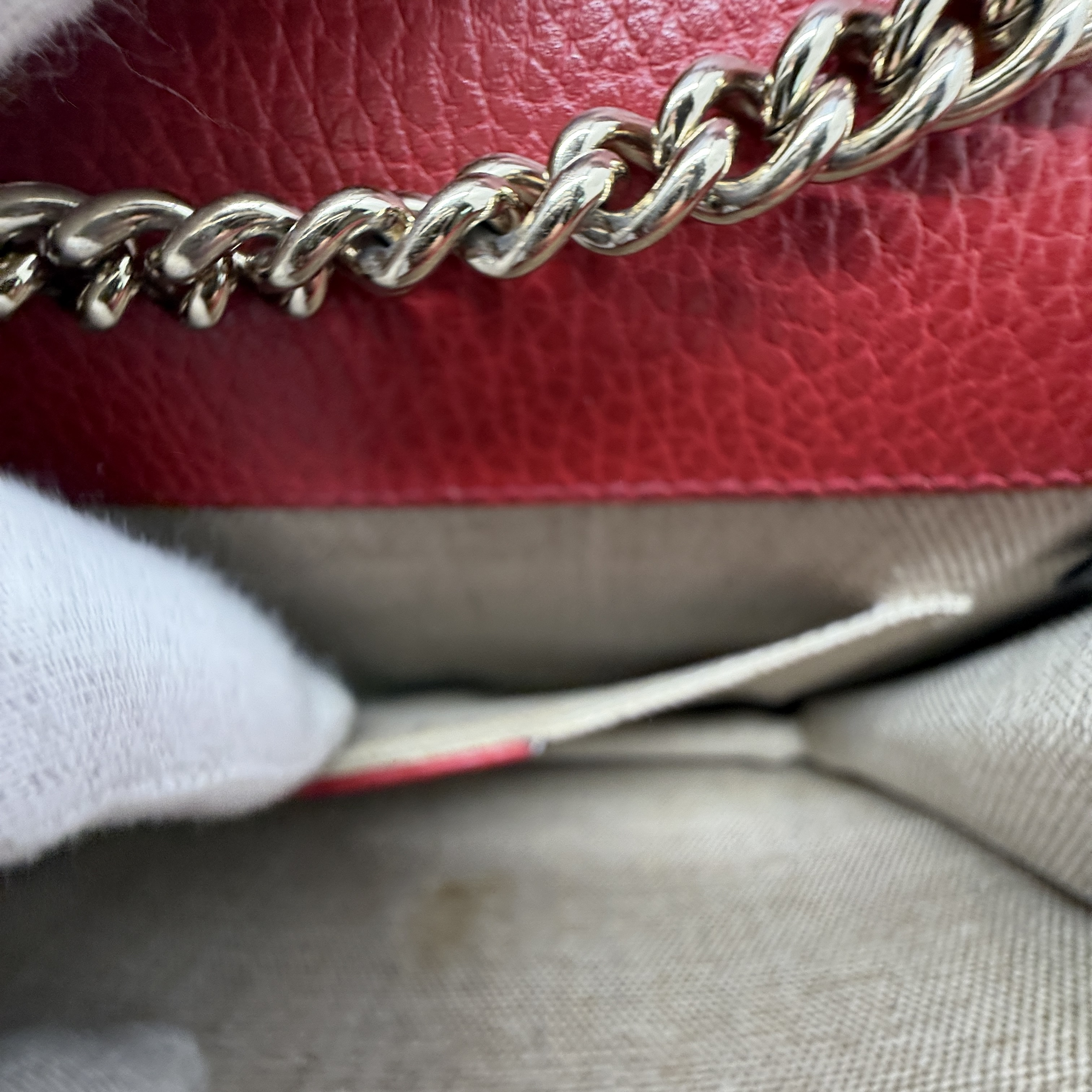 Interlocking Chain Shoulder Bag — view 13
