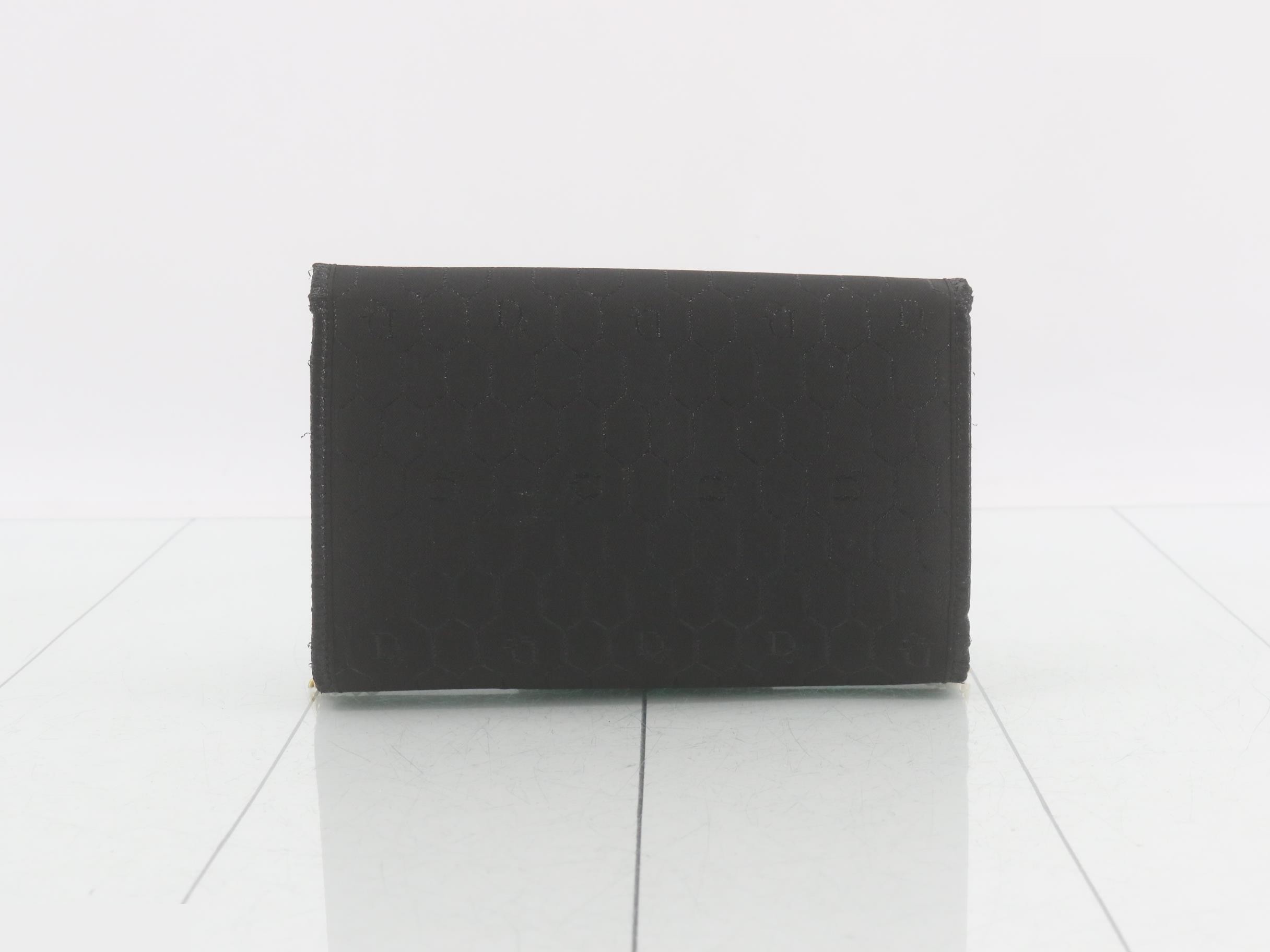 Honeycomb pattern chain shoulder bag — view 2