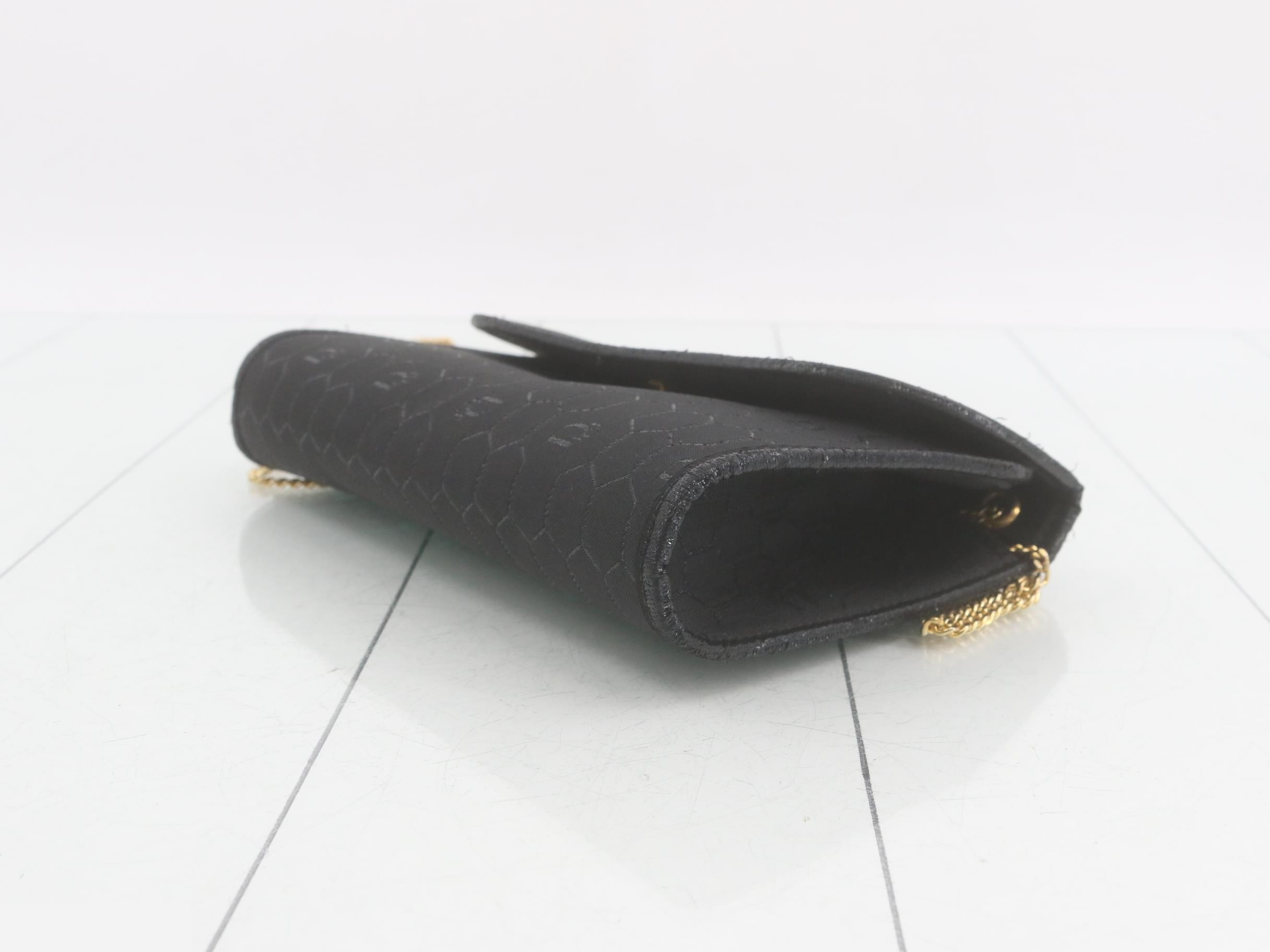 Honeycomb pattern chain shoulder bag — view 6