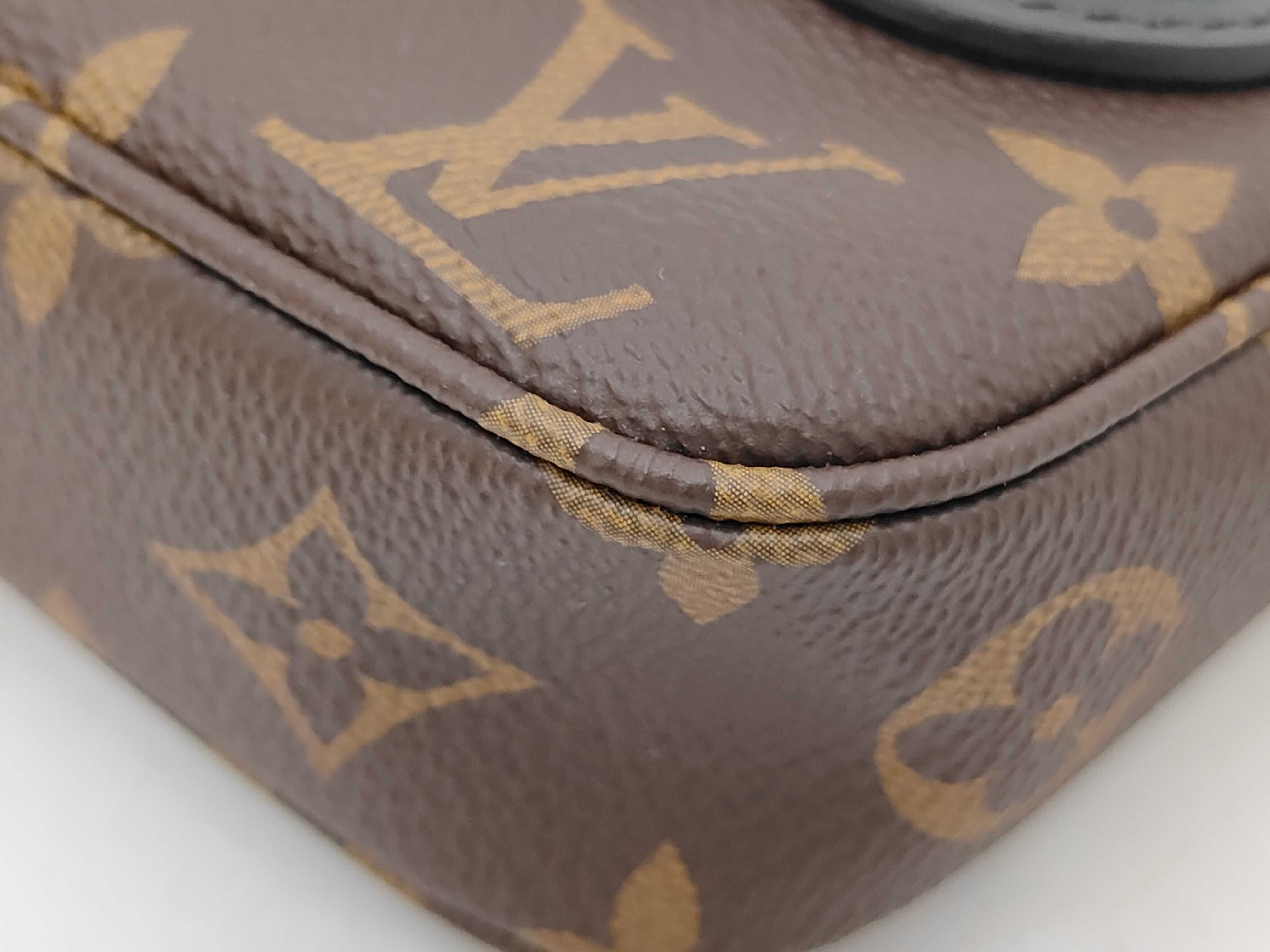 Takashi Murakami Collaboration LV x TM Pochette Accessoires M13440 Handbag — view 7