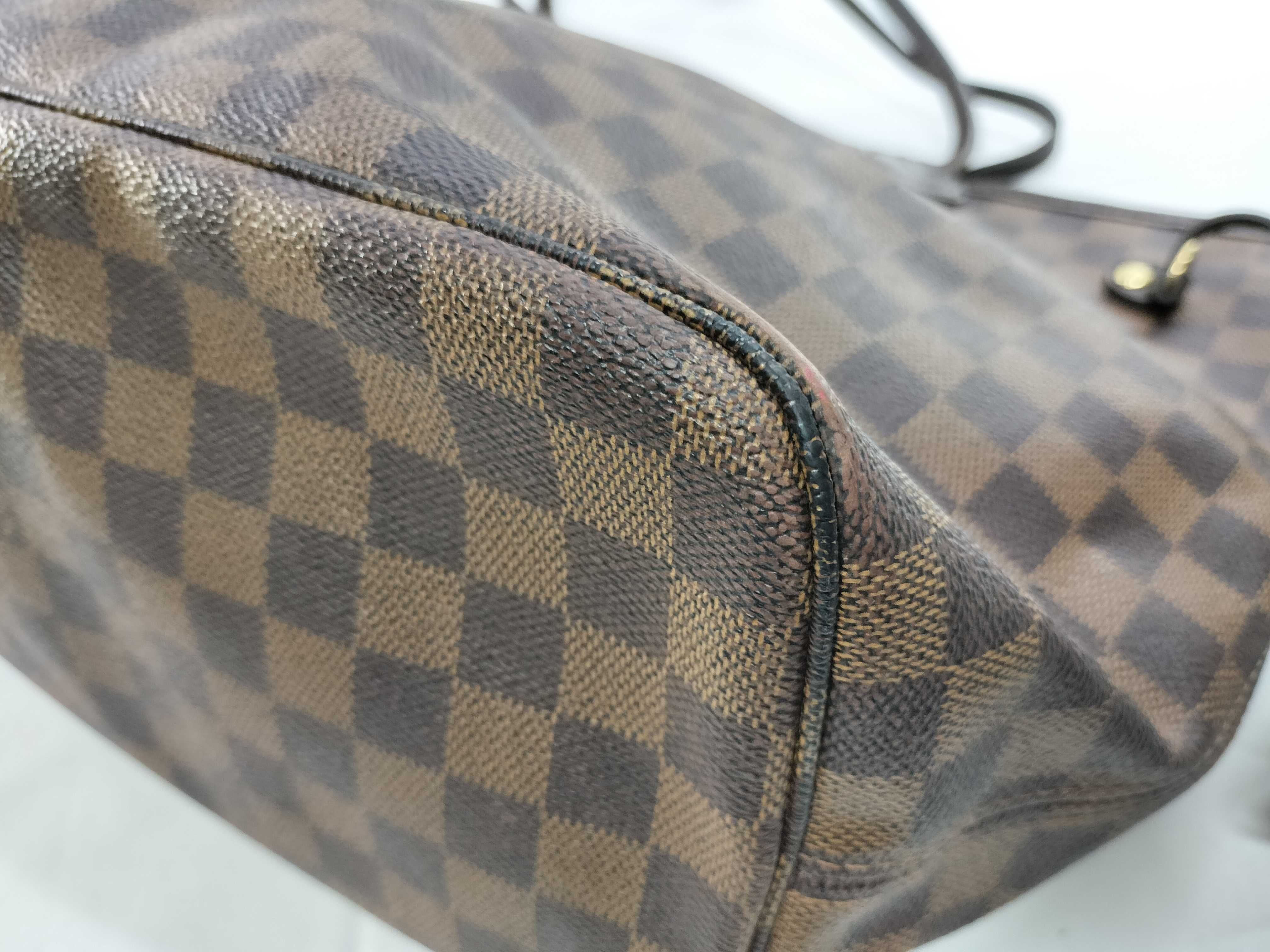 Damier N51105 Neverfull MM Tote Bag — view 6