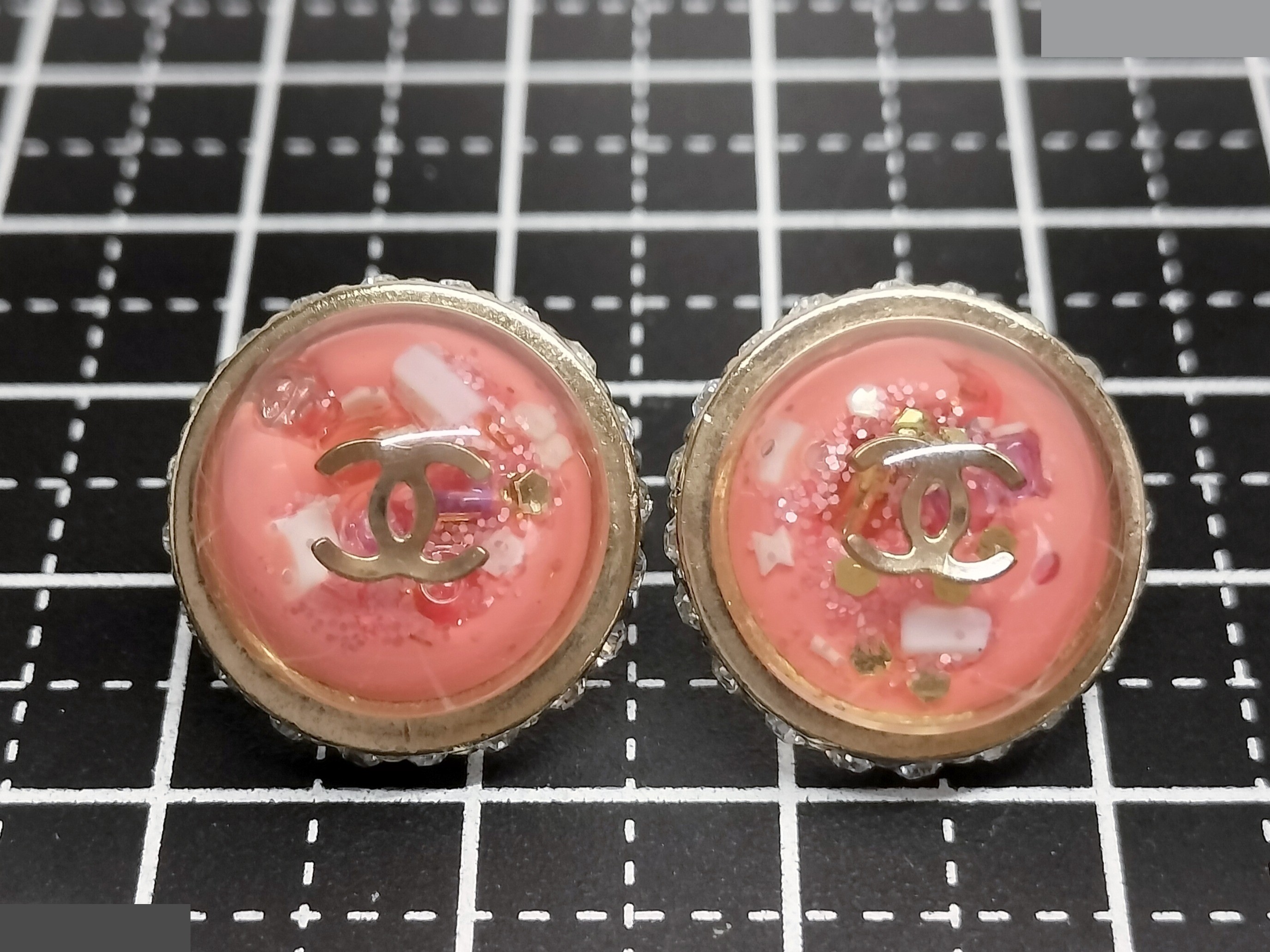 Coco Dome Gold Earrings 09C — view 6