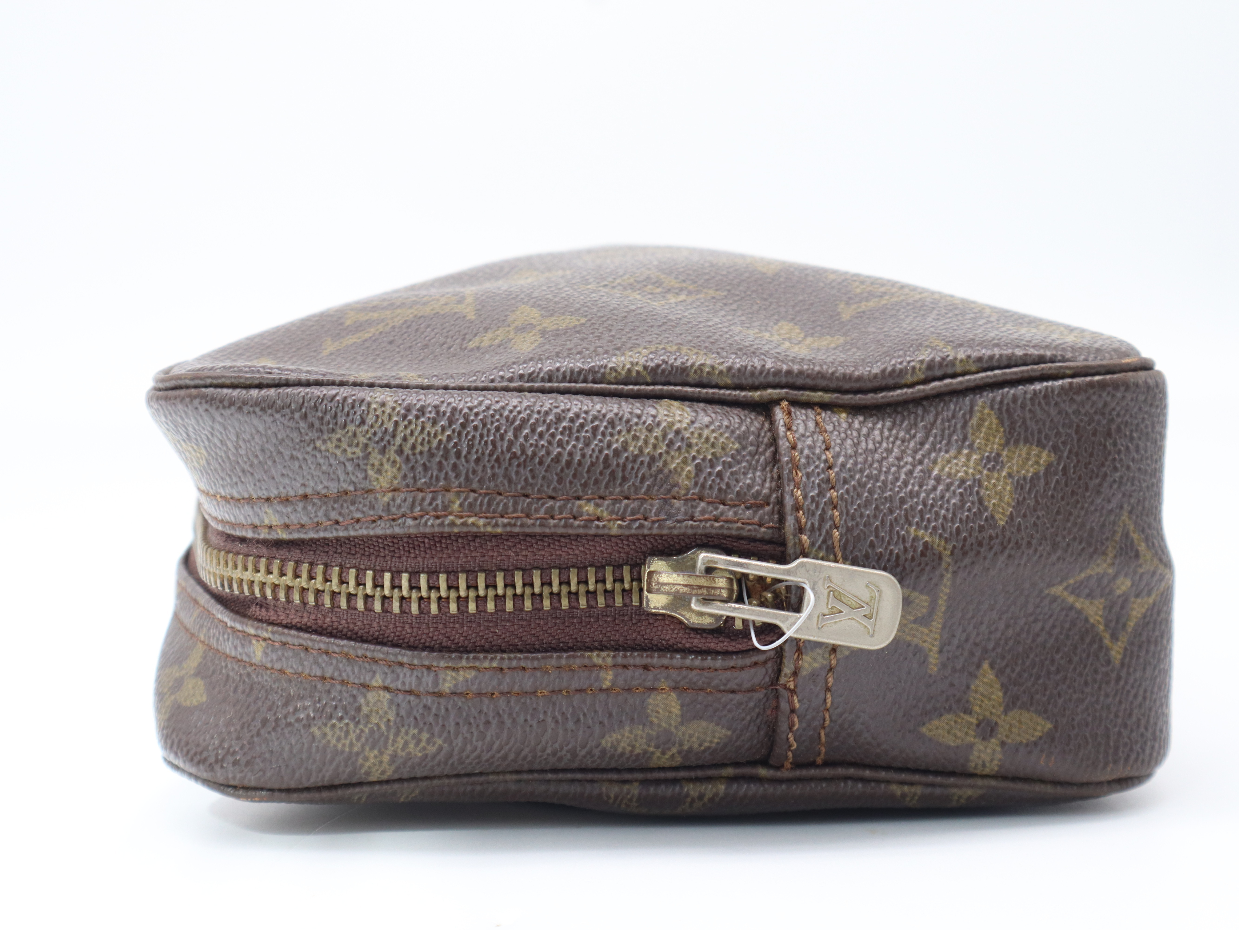 M47524 Monogram Trousses Toilette 23 Clutch Bag — view 3