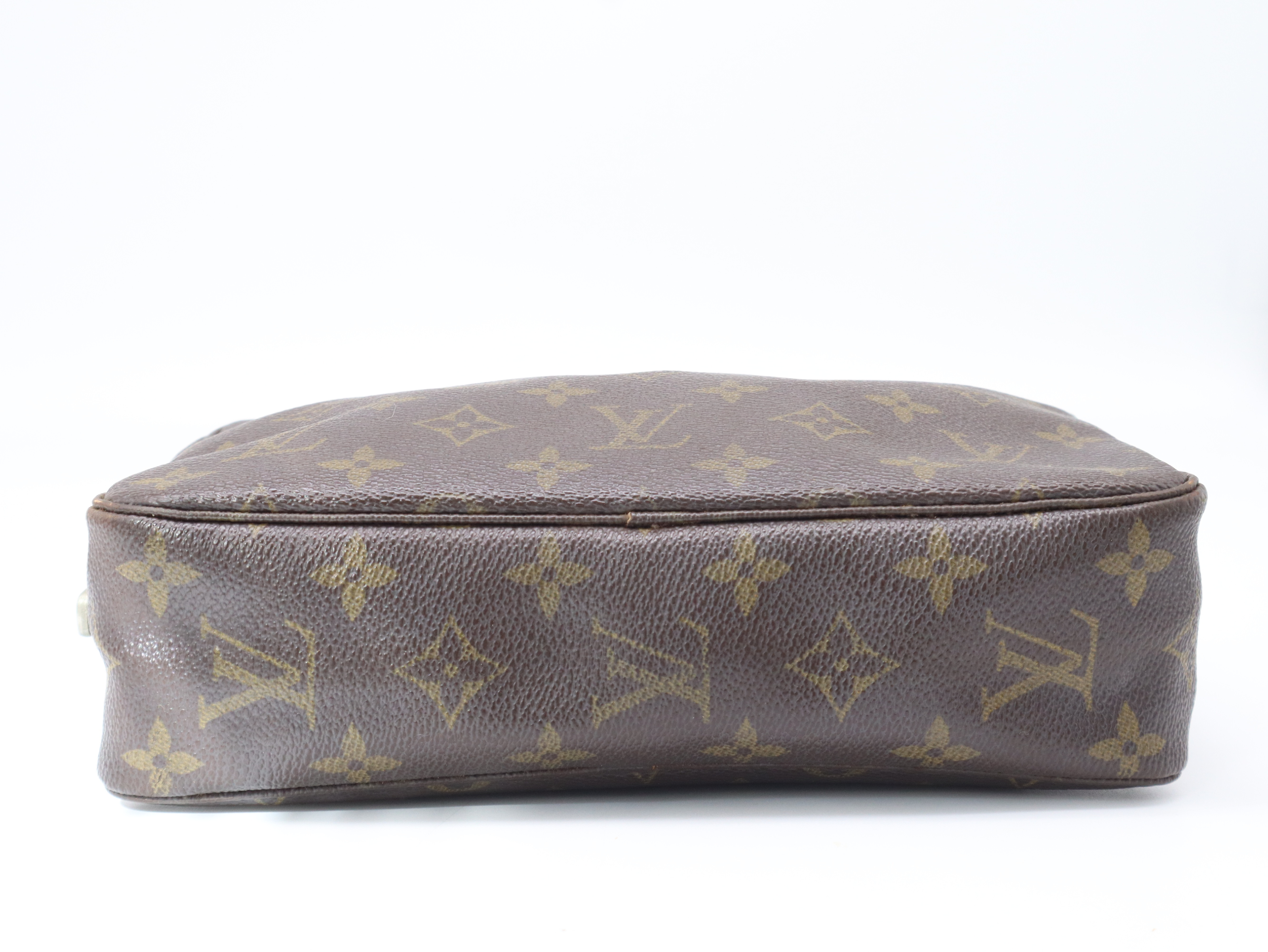 M47524 Monogram Trousses Toilette 23 Clutch Bag — view 4