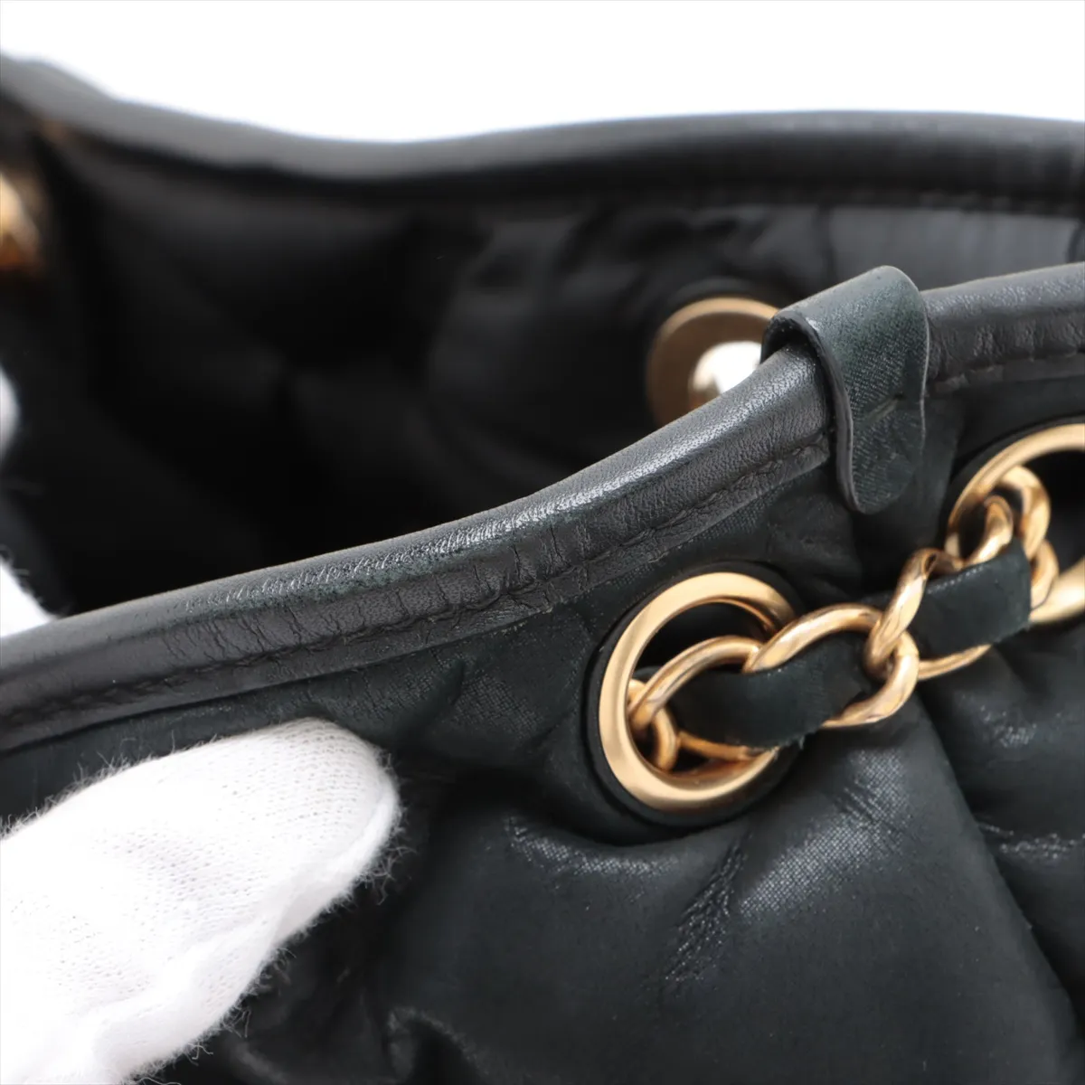 bubble quilt leather chain tote bag black gold hardware 23884151 23rd series — view 11