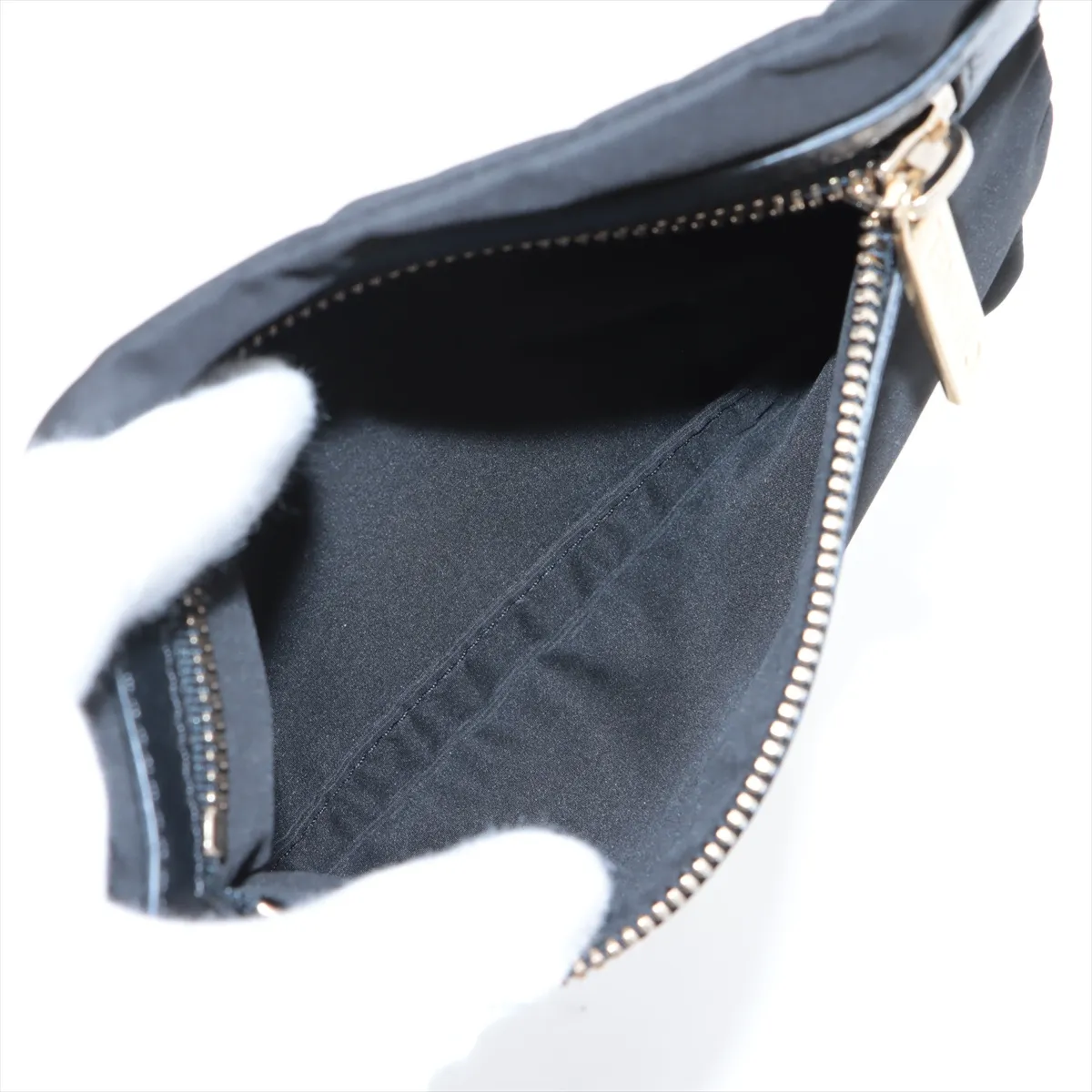 bubble quilt leather chain tote bag black gold hardware 23884151 23rd series — view 8