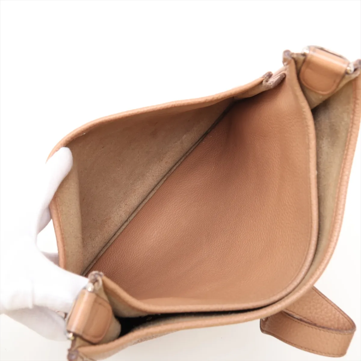 Evelyne 3 33 GM Taurillon Clemence Beige Silver Hardware N:2010 — view 7