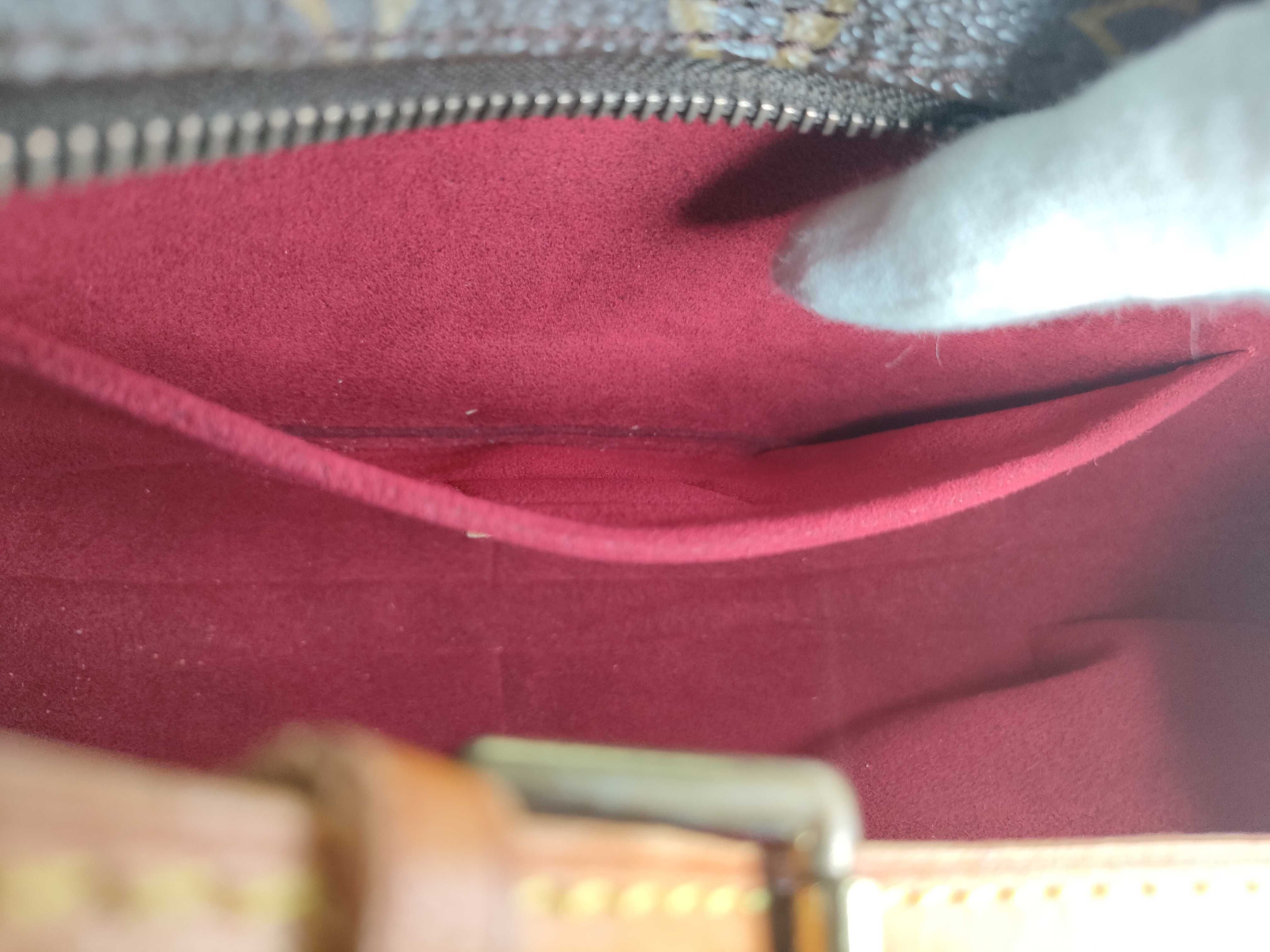 Monogram Pochette Croissant M51510 MI0093 Shoulder Bag — view 12