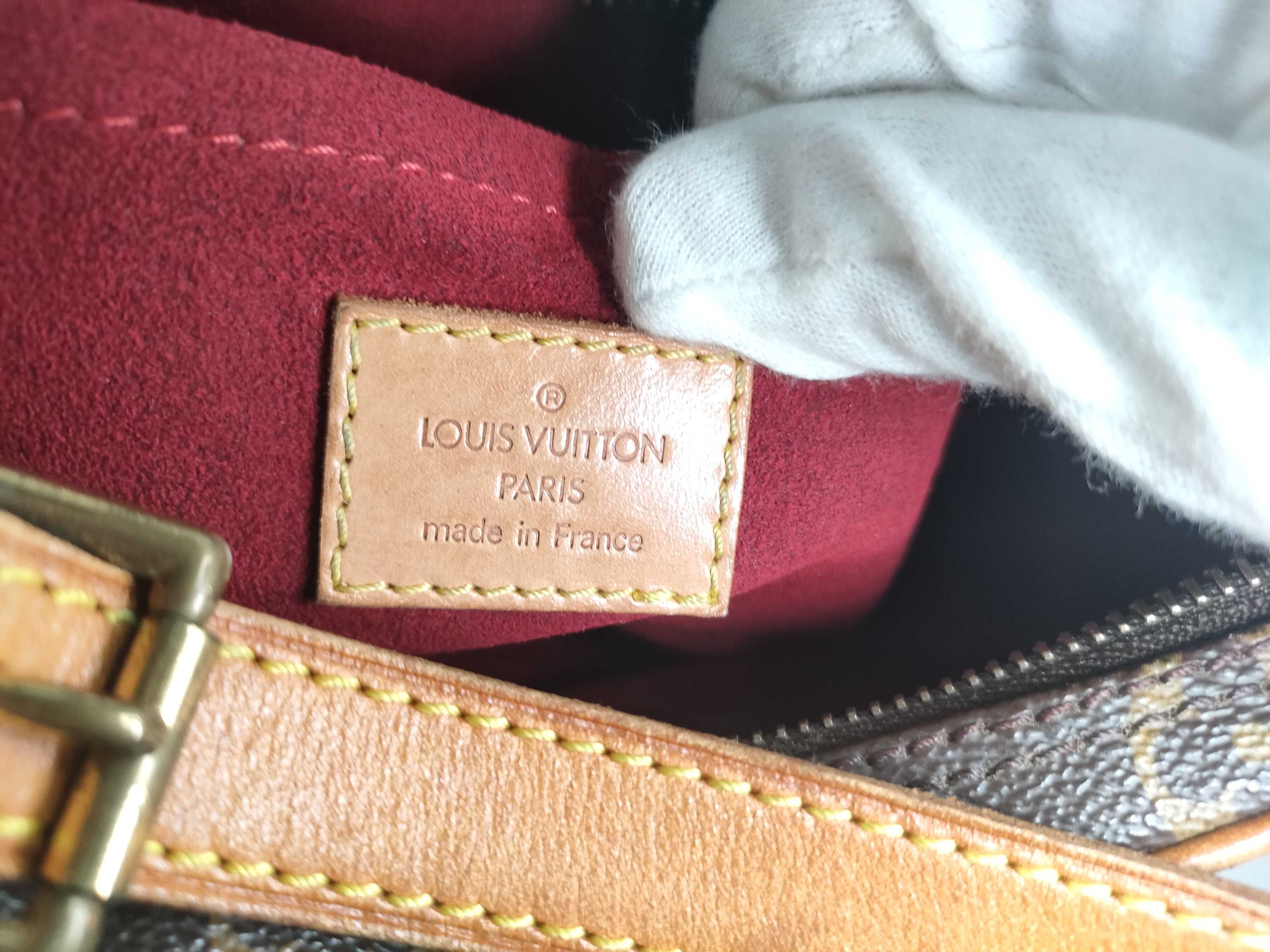 Monogram Pochette Croissant M51510 MI0093 Shoulder Bag — view 13