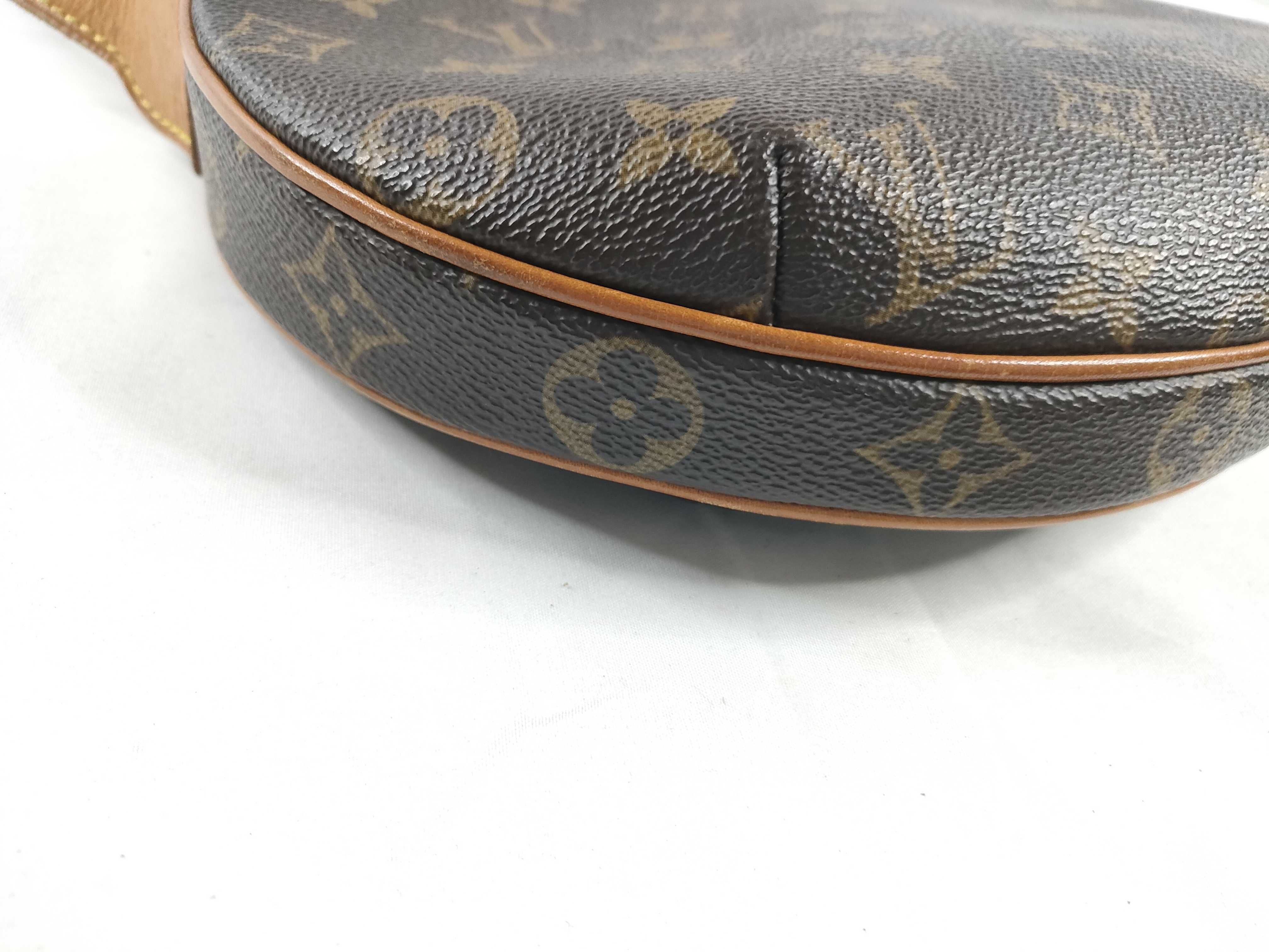 Monogram Pochette Croissant M51510 MI0093 Shoulder Bag — view 3