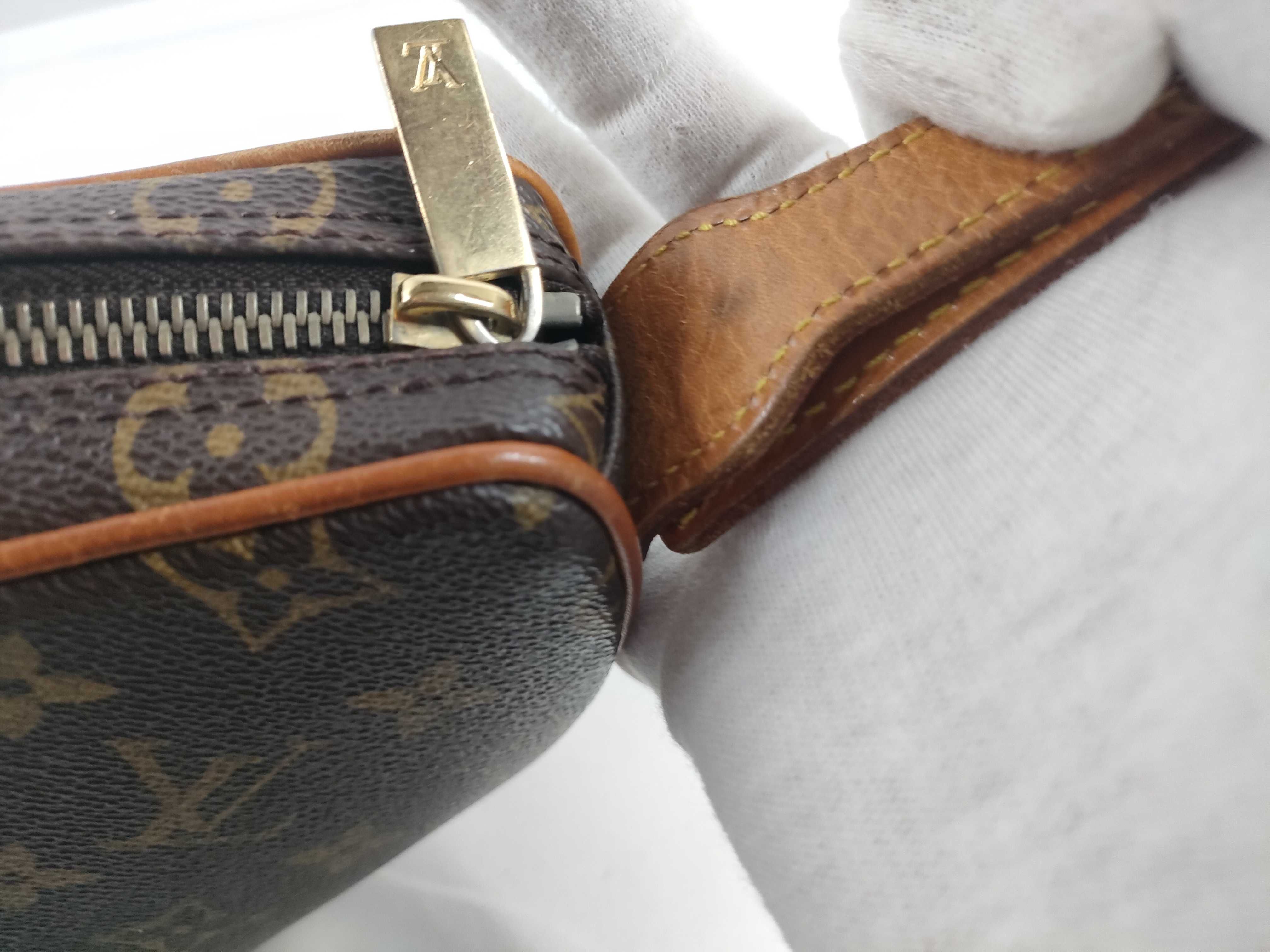 Monogram Pochette Croissant M51510 MI0093 Shoulder Bag — view 8
