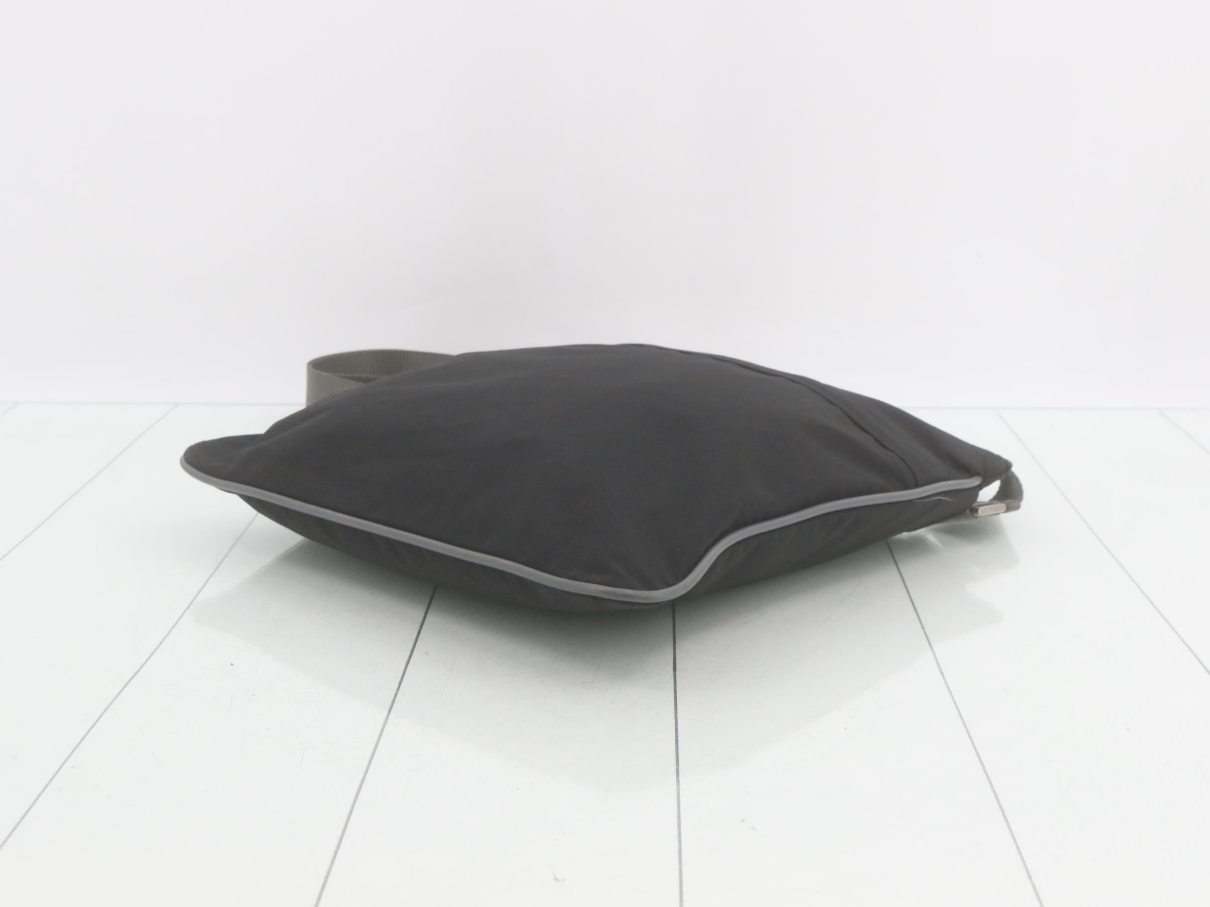 Sports line shoulder bag — view 6