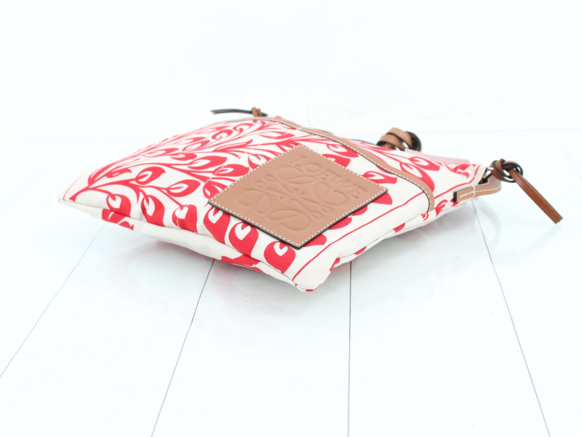 Drawstring bag — view 6