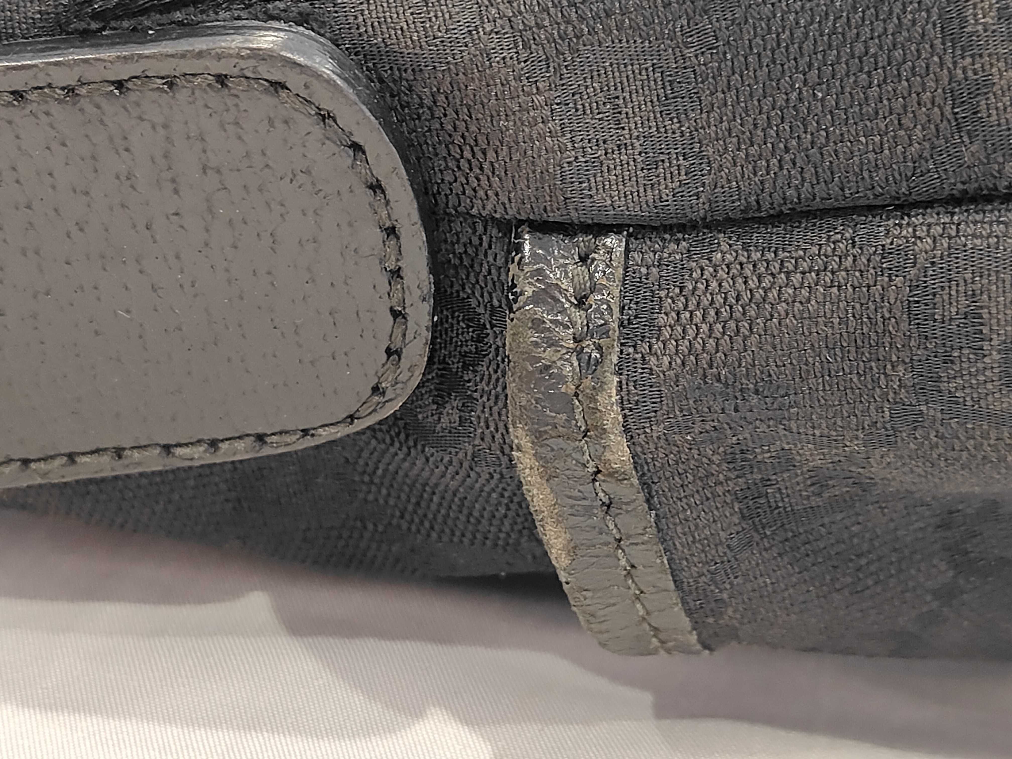 GG Canvas 189751 Shoulder Bag — view 7