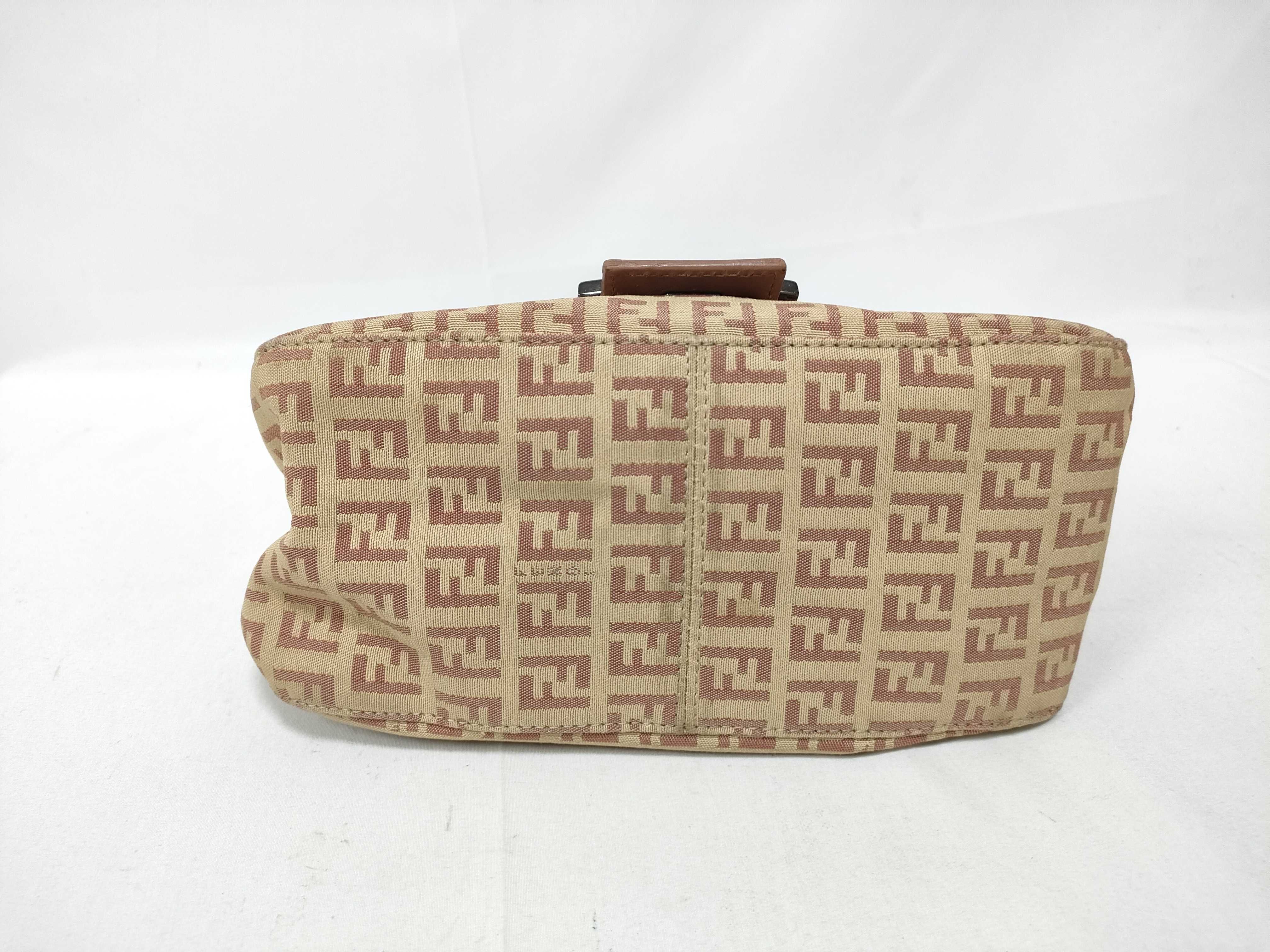 Mamma Bucket Zucchino Pink Shoulder Bag — view 3