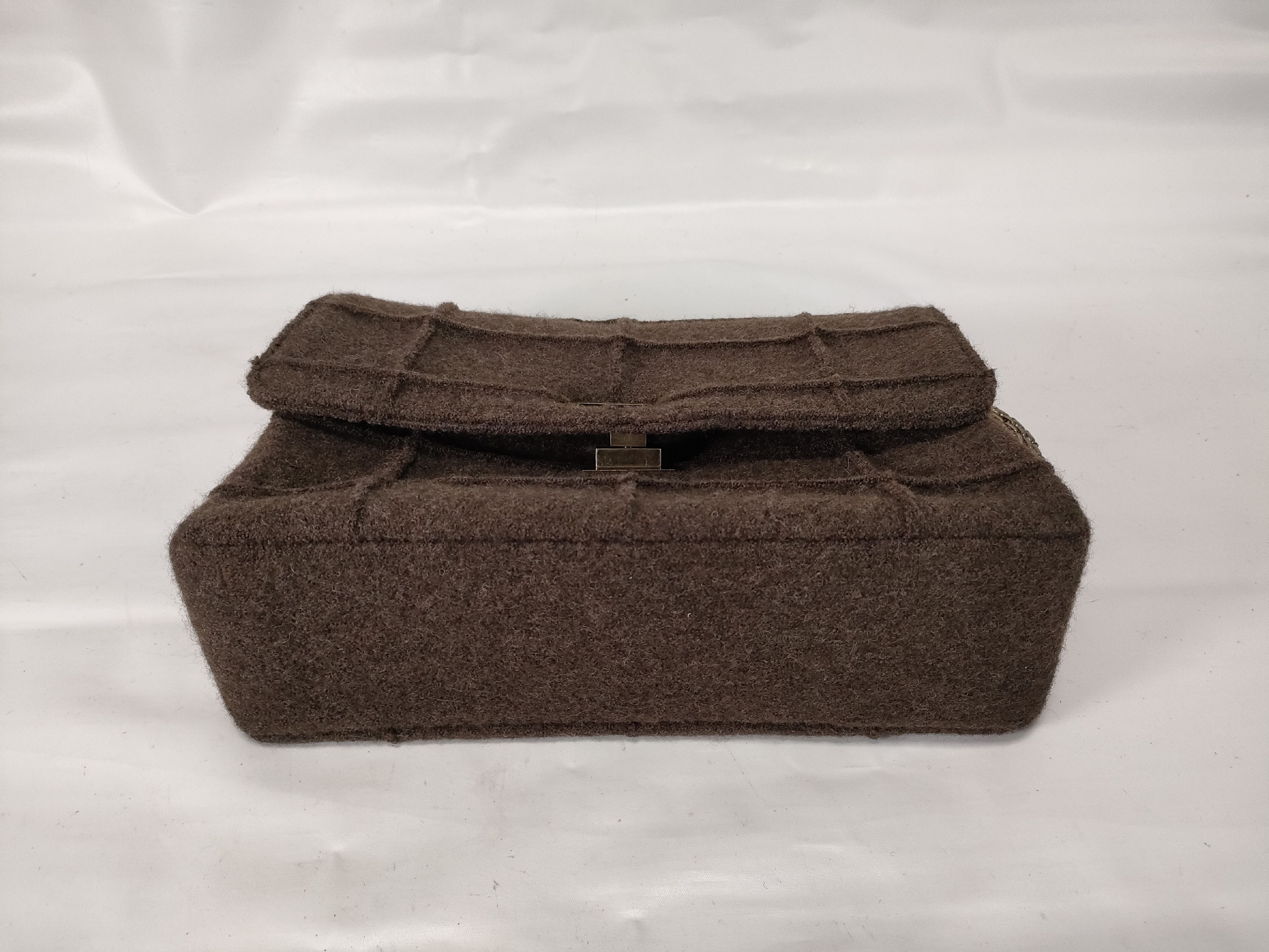 Chocolate Bar 2.55 Wool Chain Shoulder Bag (No. 5) — view 7