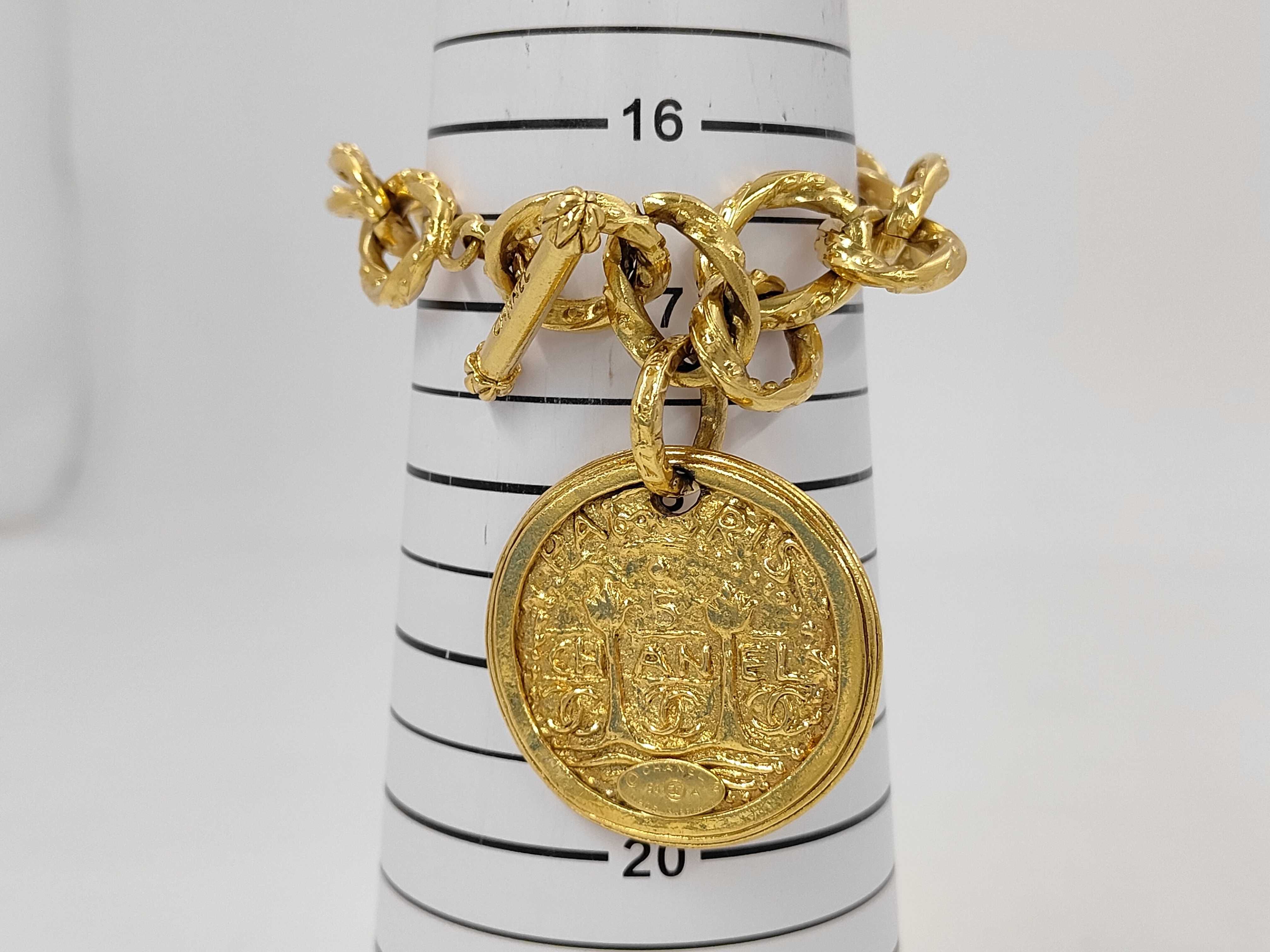 Coin Charm Chain Bracelet Gold Bracelet/Bangle — view 5
