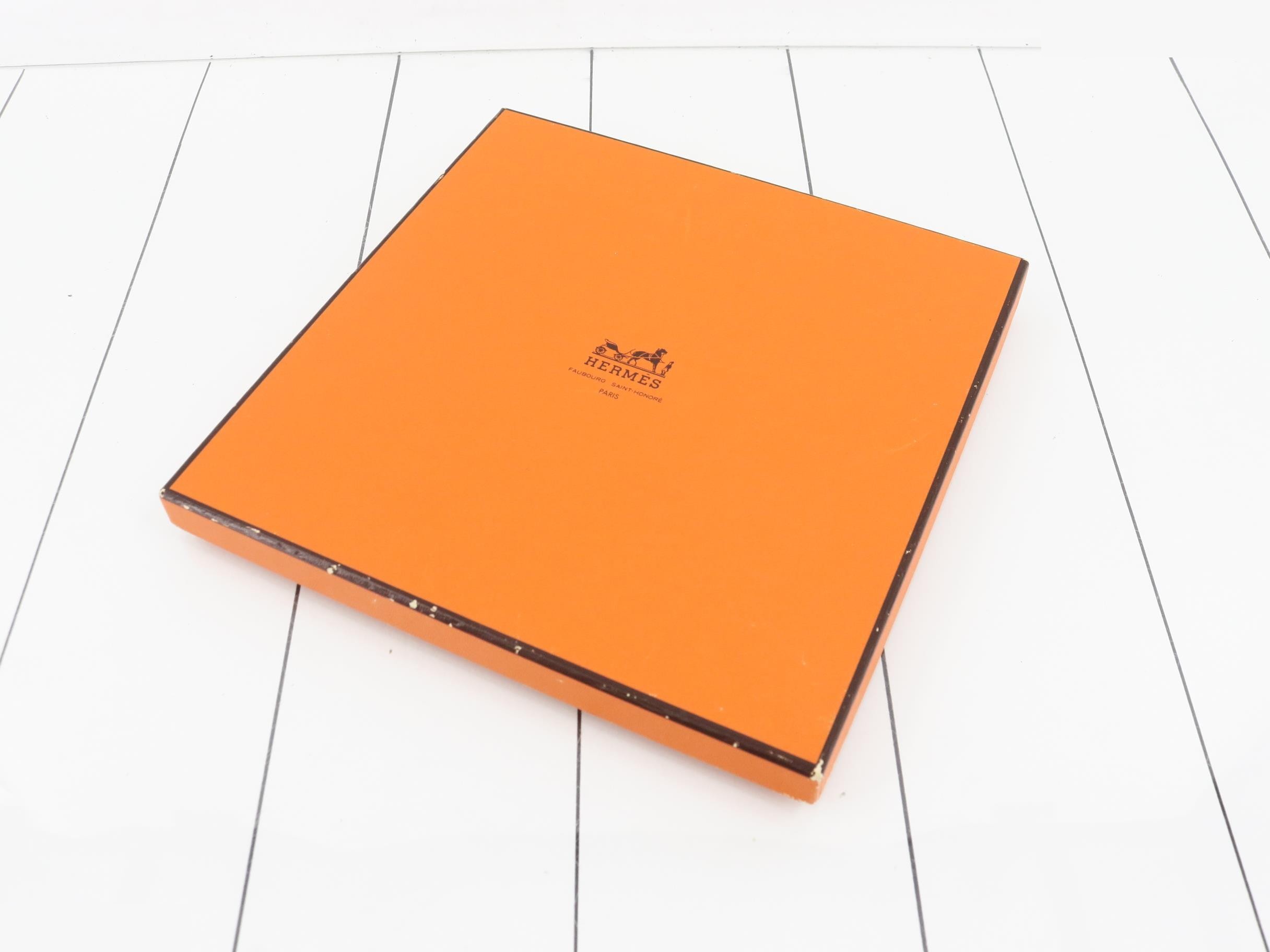 Carre 90, Orange/Red, Animal Print — view 4