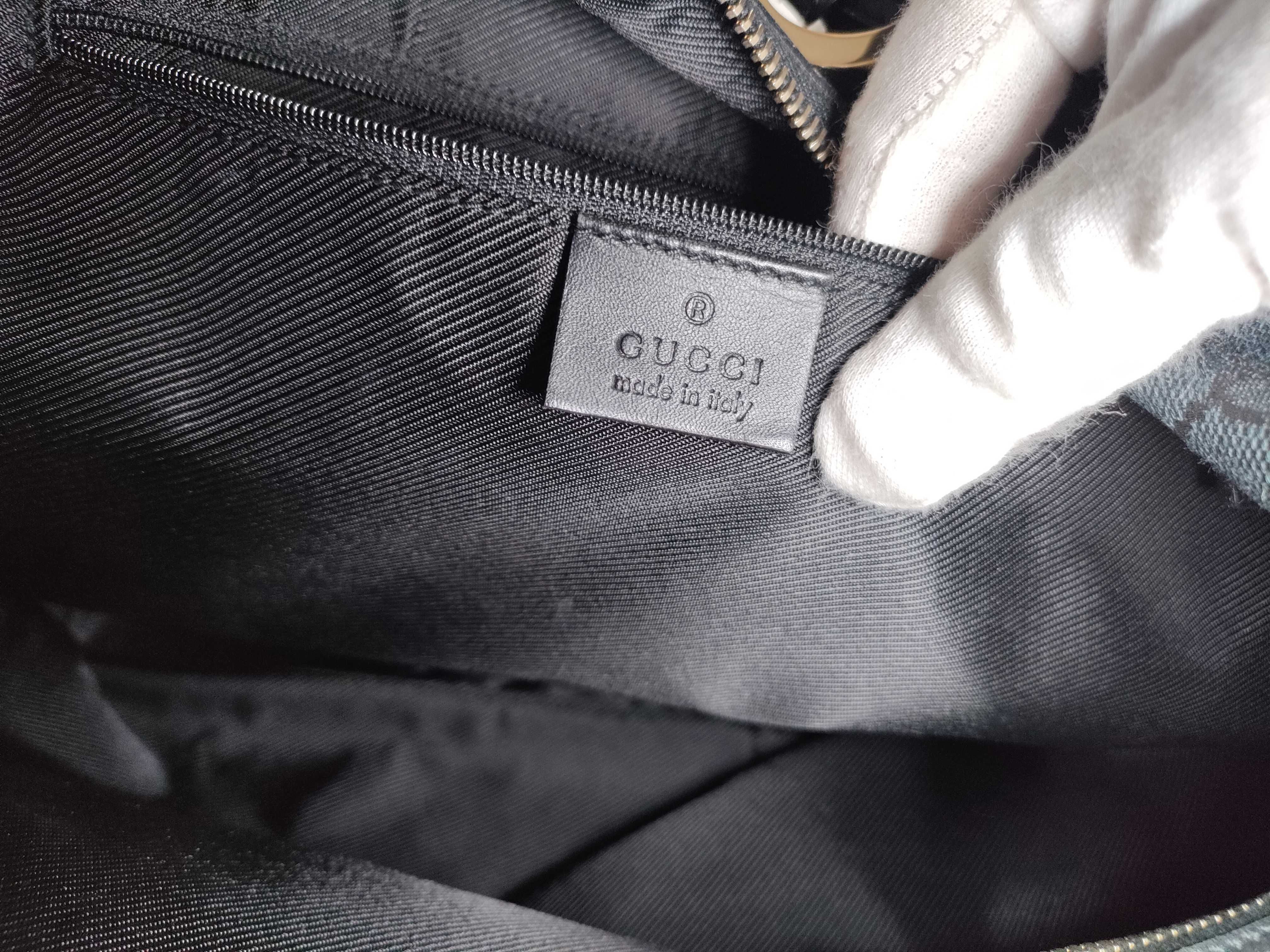 GG Canvas One-Shoulder Bag with Leather Handle — view 13