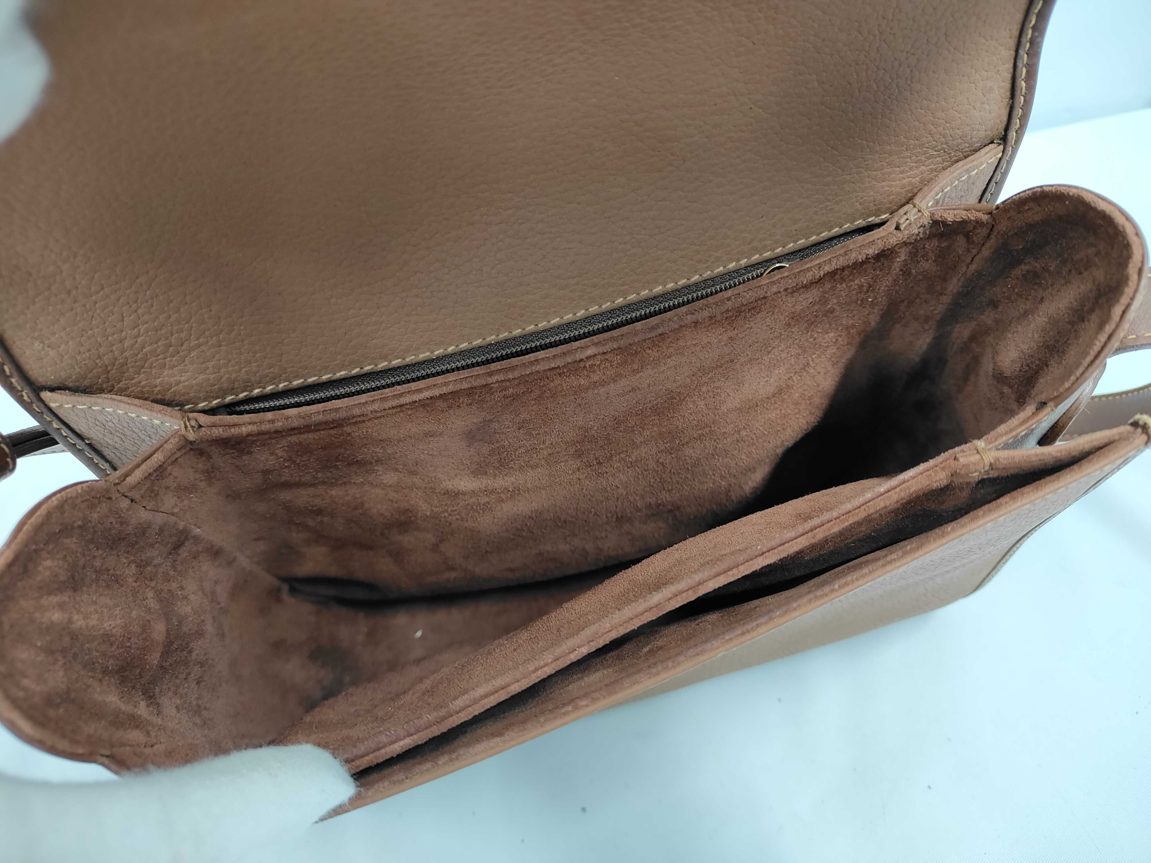 Vintage Leather Shoulder Bag — view 8