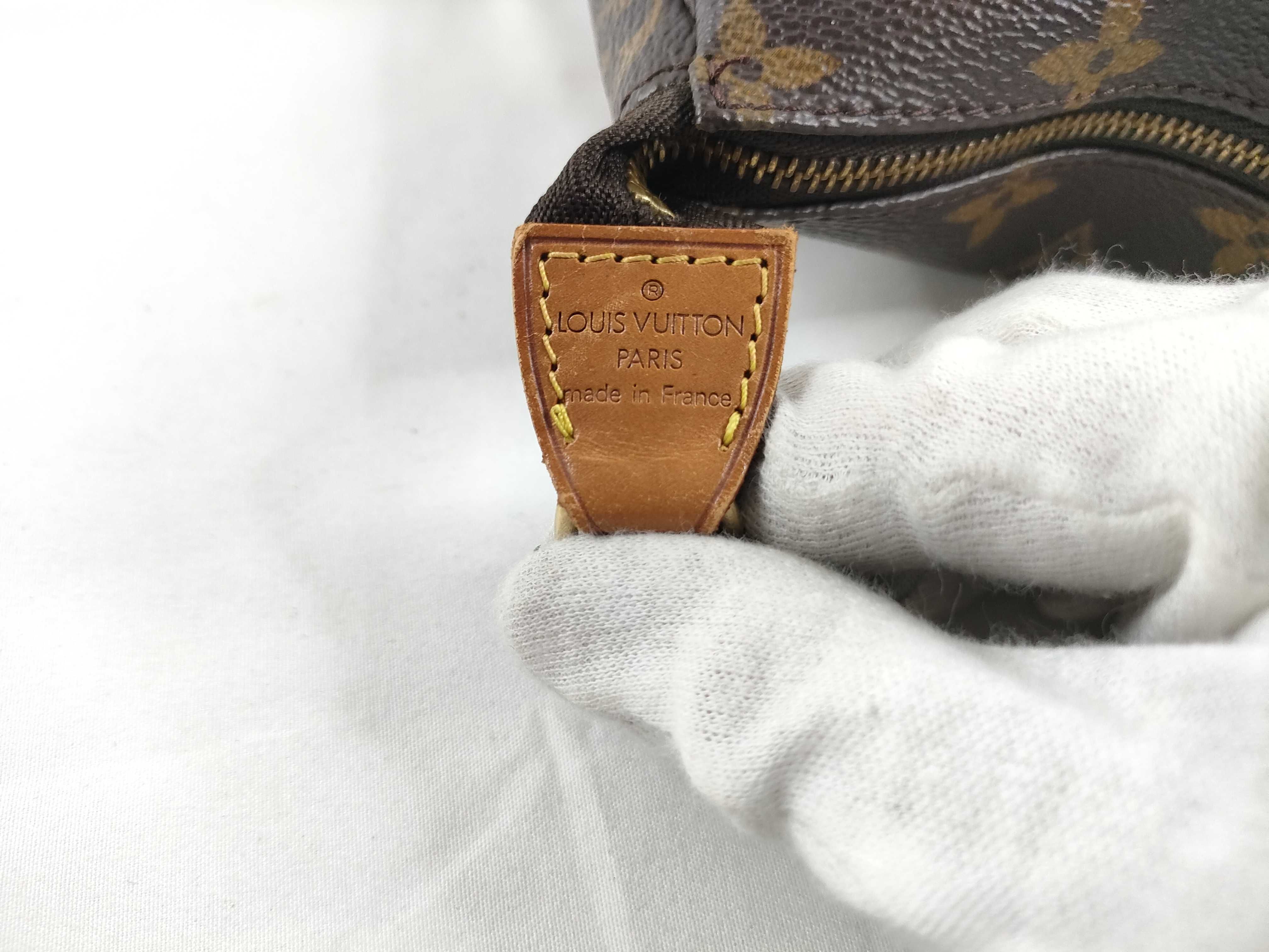 Monogram Pochette Accessoires M51980 Brown AR1900 Handbag — view 7