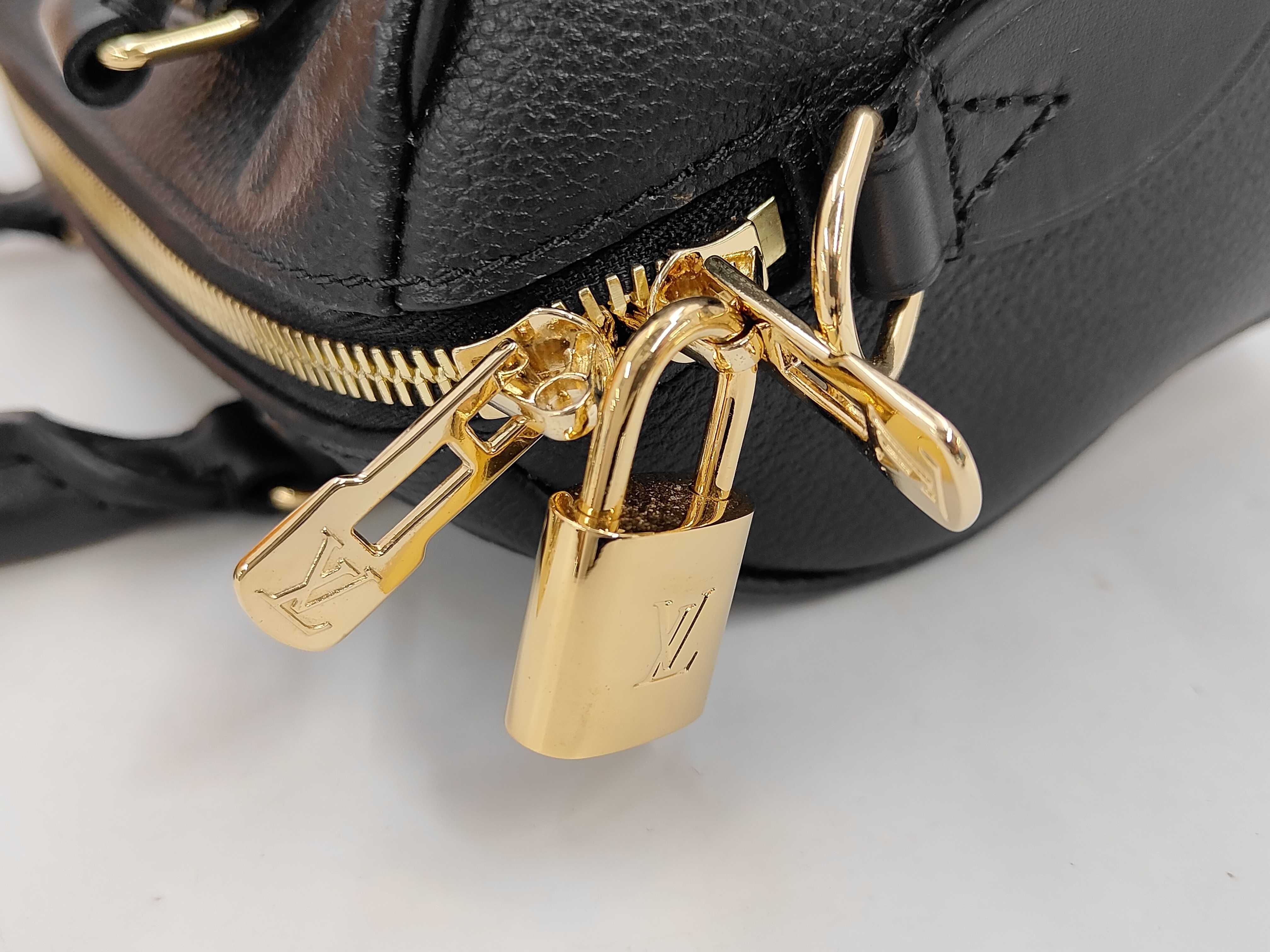 Louis Vuitton Empreinte Nano Speedy Noir M82450 RFID Handbag — view 8