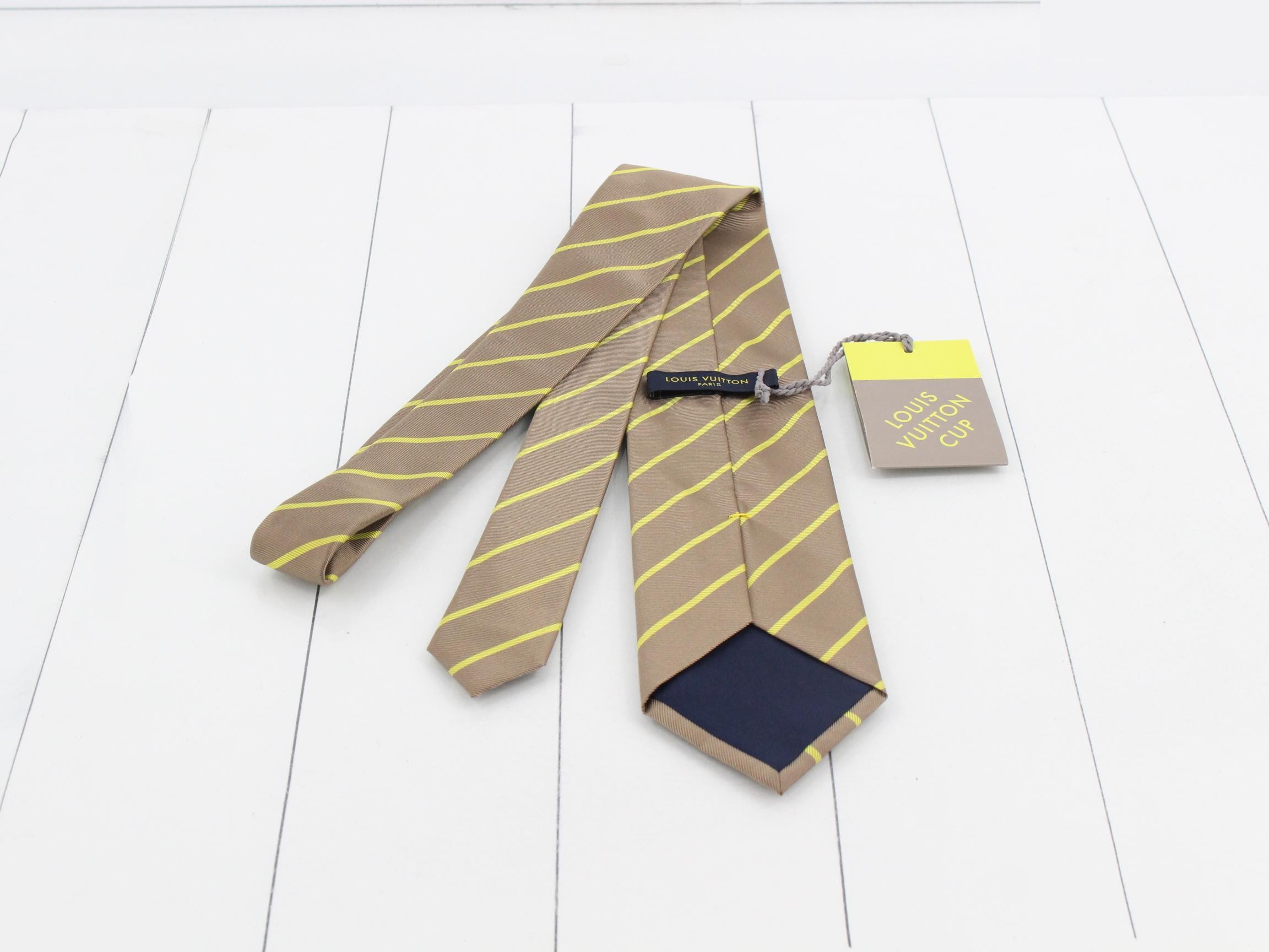 cup (small item) and tie with tags attached. — view 2
