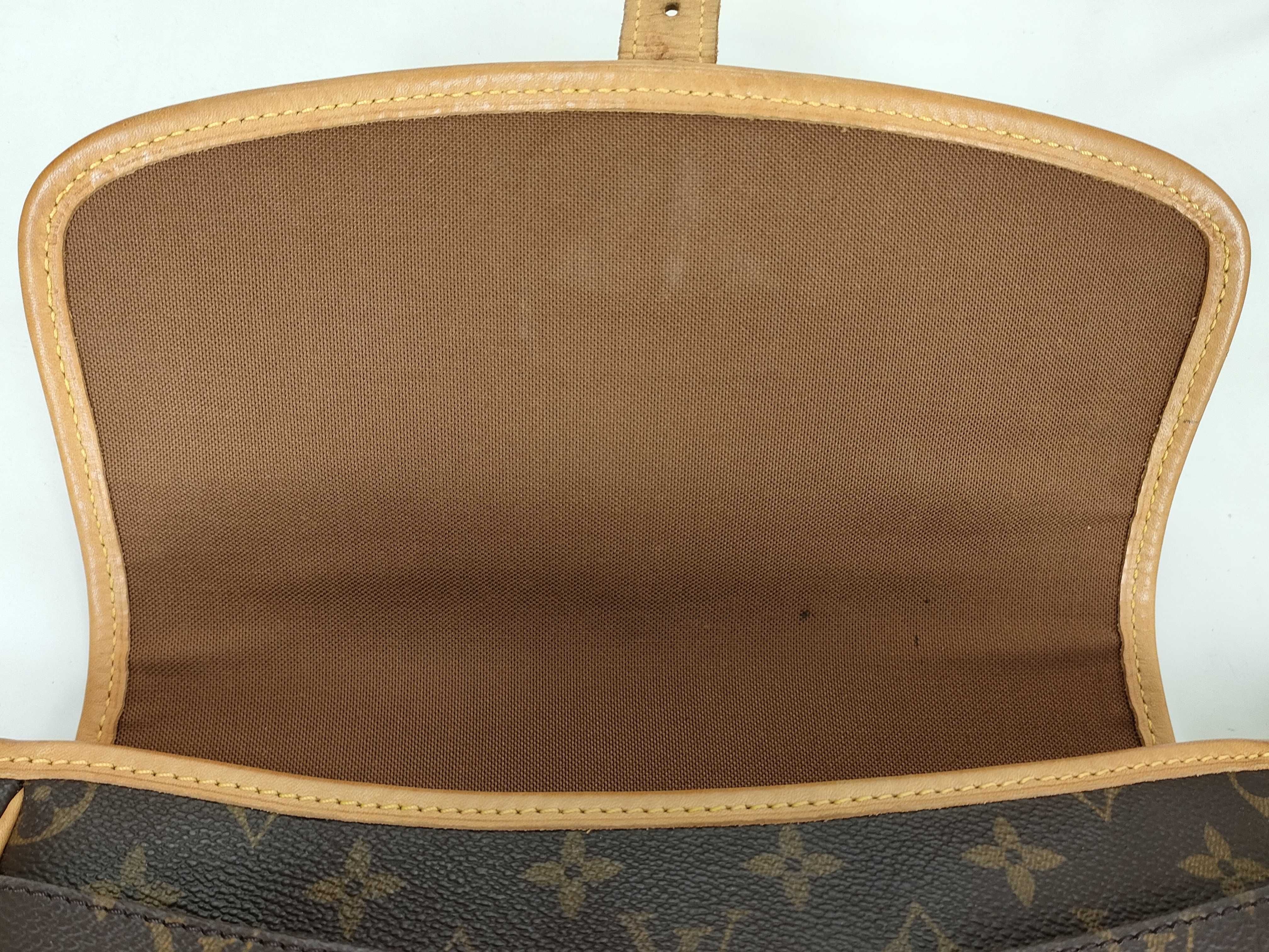 Monogram Louis Vuitton Sologne Shoulder Bag — view 8