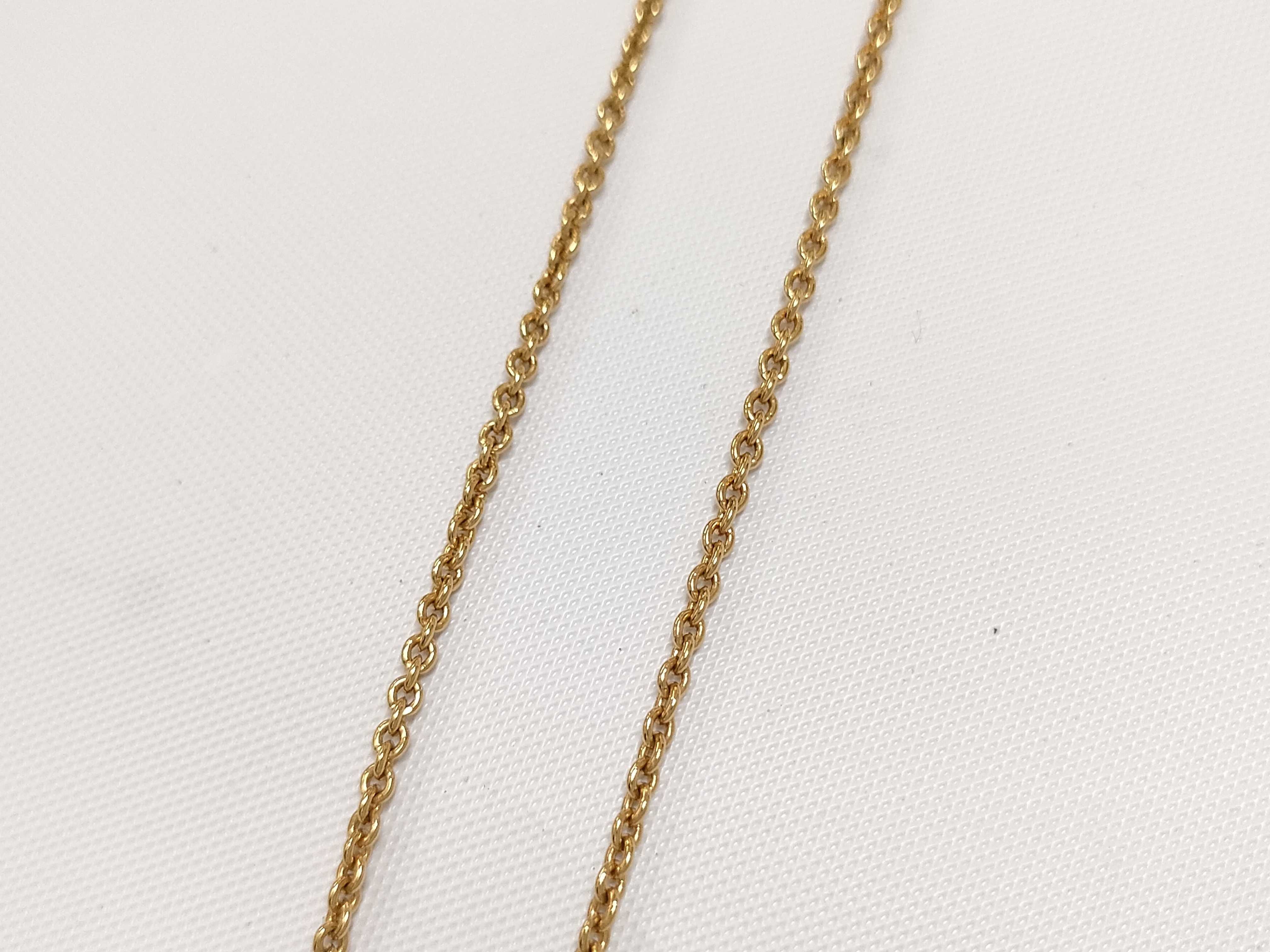 Essential V Necklace — view 3