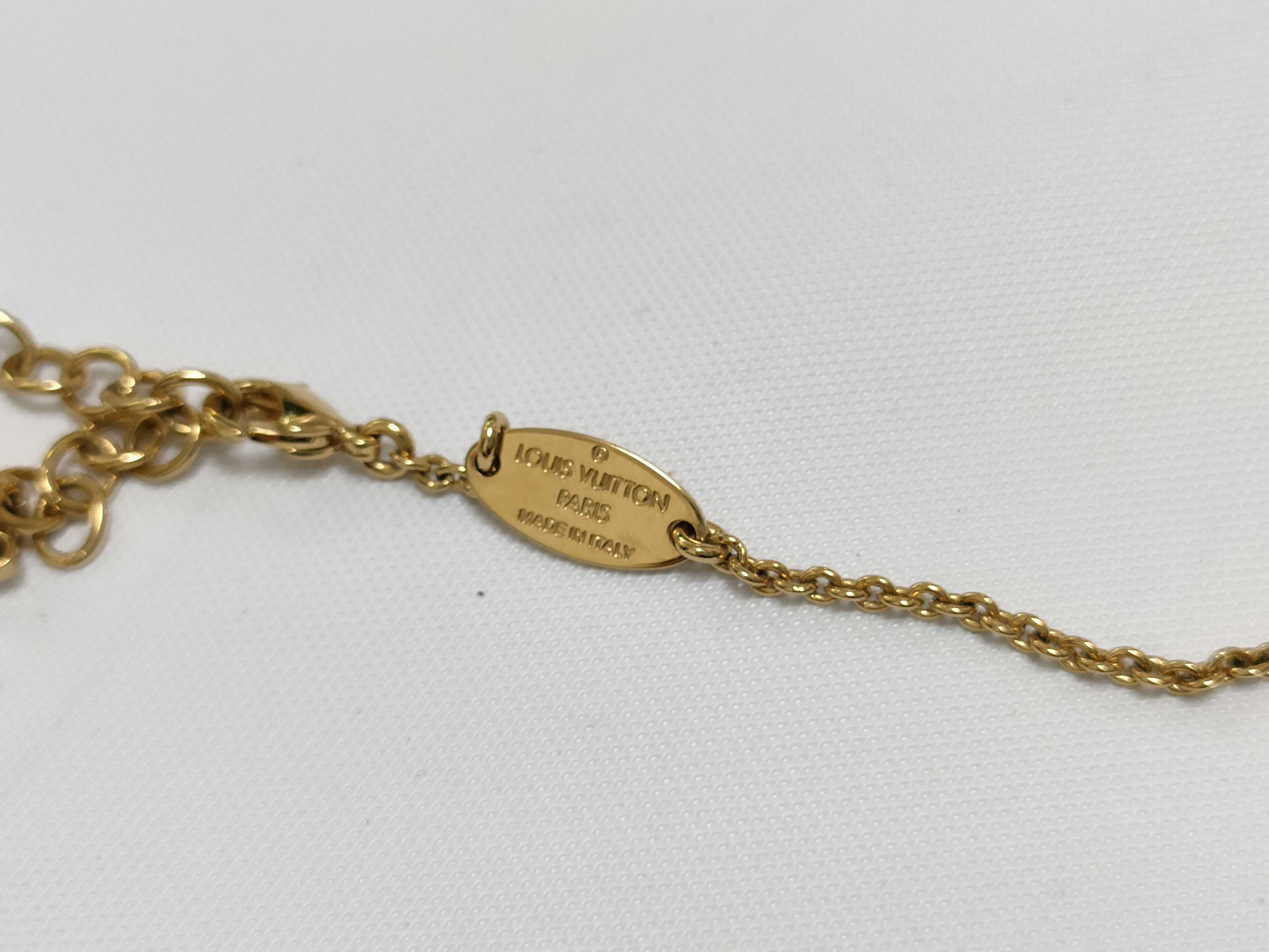 Essential V Necklace — view 6