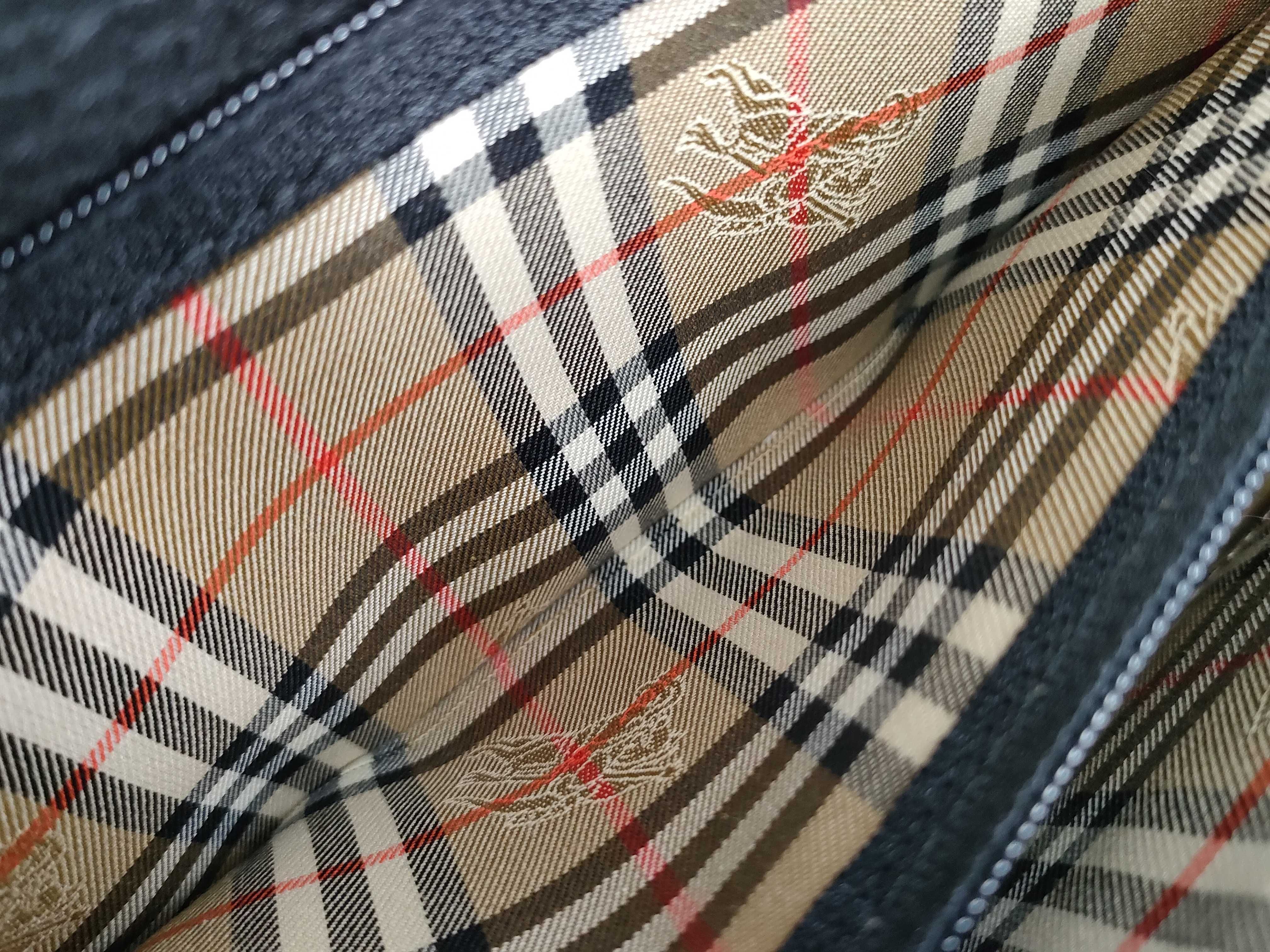 Burberrys / Handbag / Leather Handbag — view 11