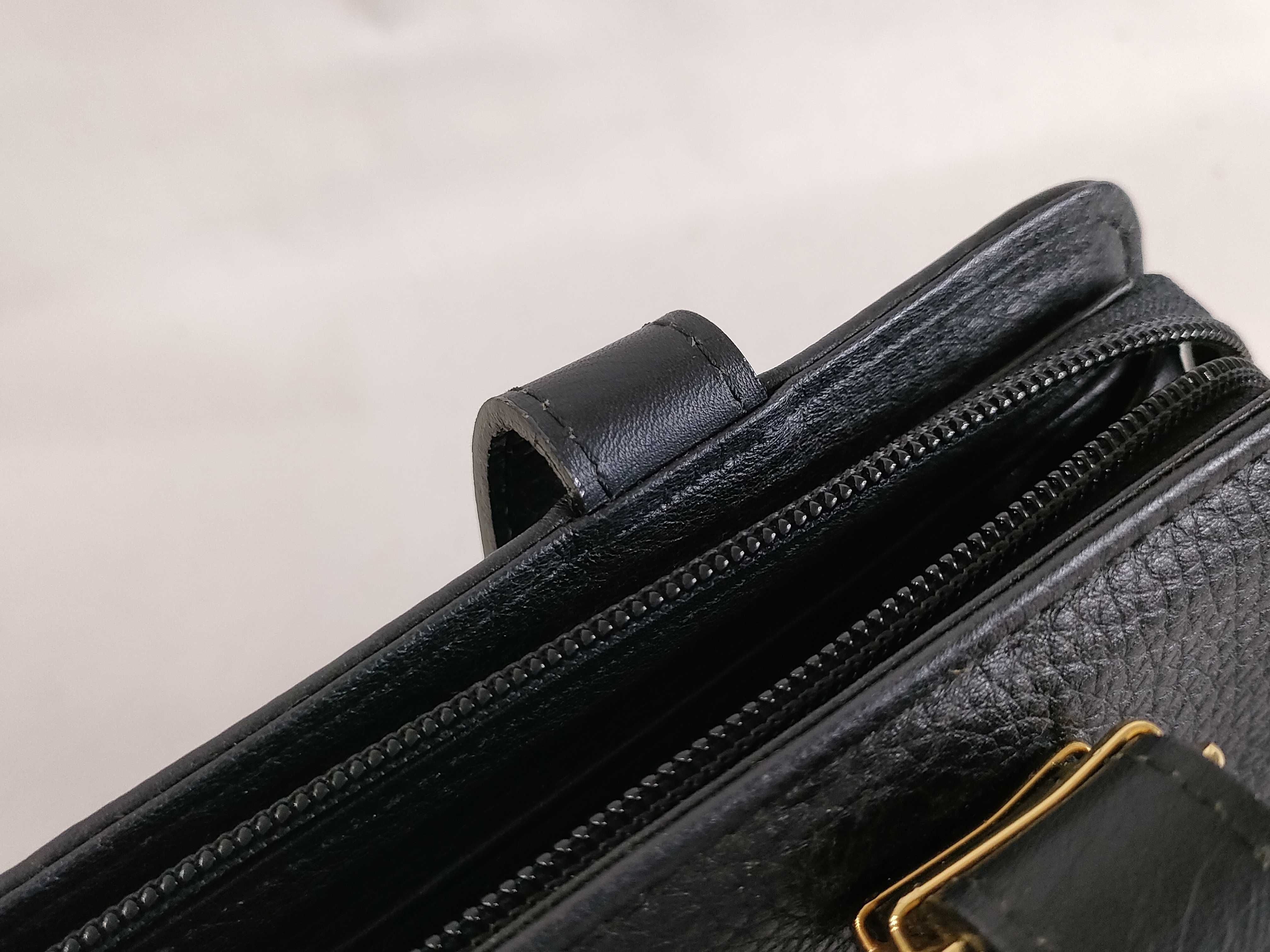 Burberrys / Handbag / Leather Handbag — view 14