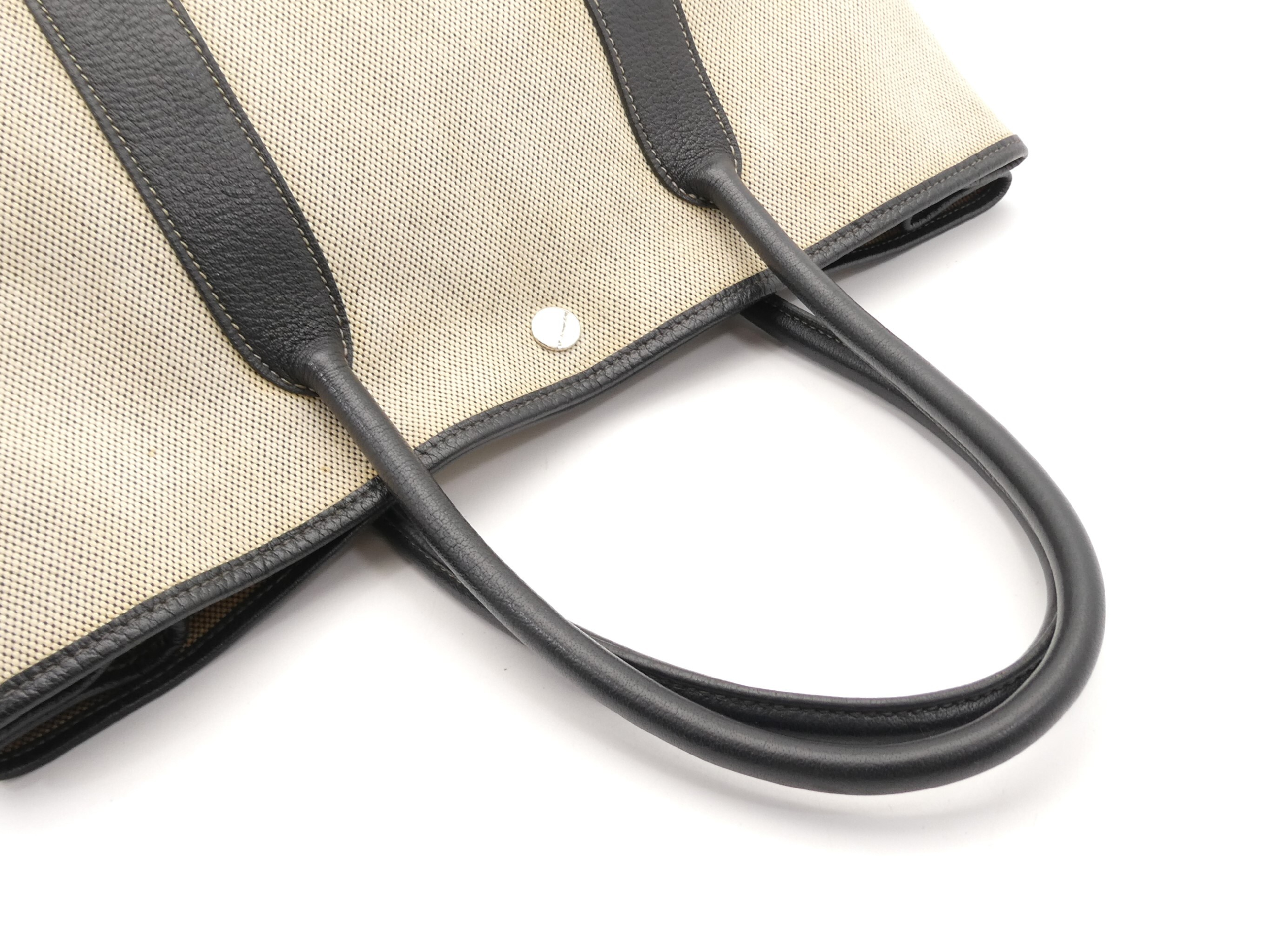 Garden Party J stamp tote bag — view 6