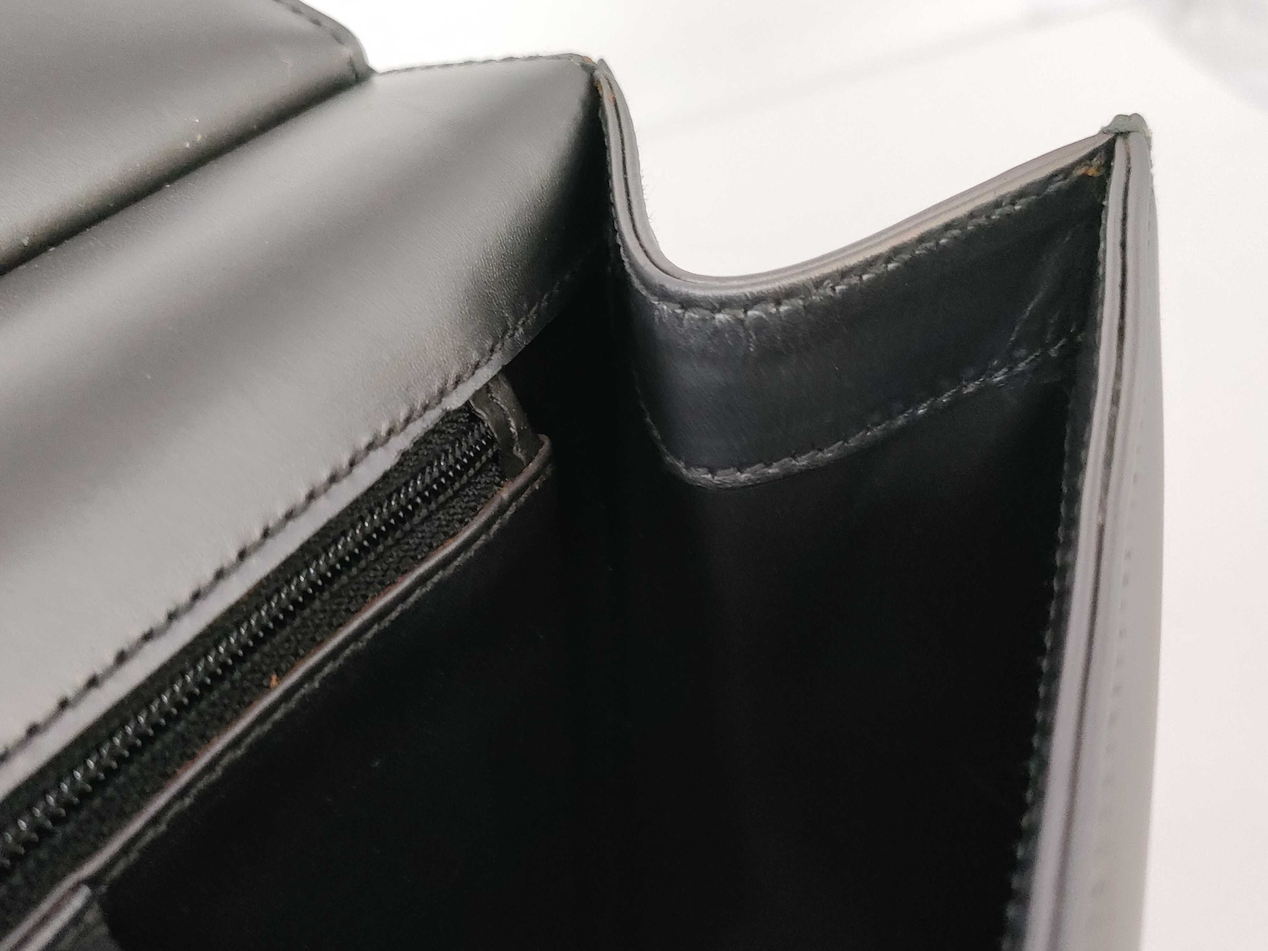 001 2058 Shoulder Bag, One-Shoulder, Leather, Gray Shoulder Bag — view 11