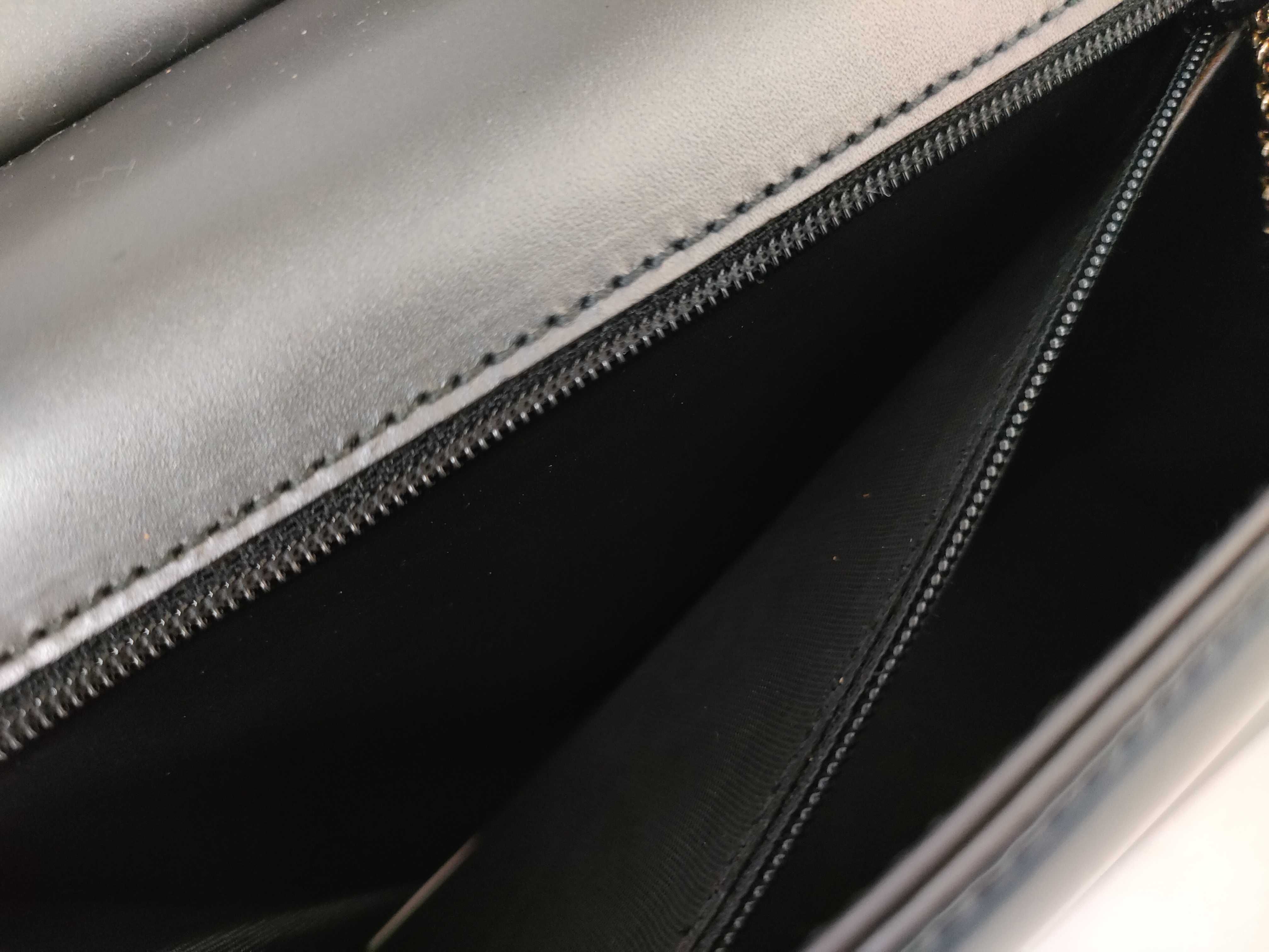 001 2058 Shoulder Bag, One-Shoulder, Leather, Gray Shoulder Bag — view 12