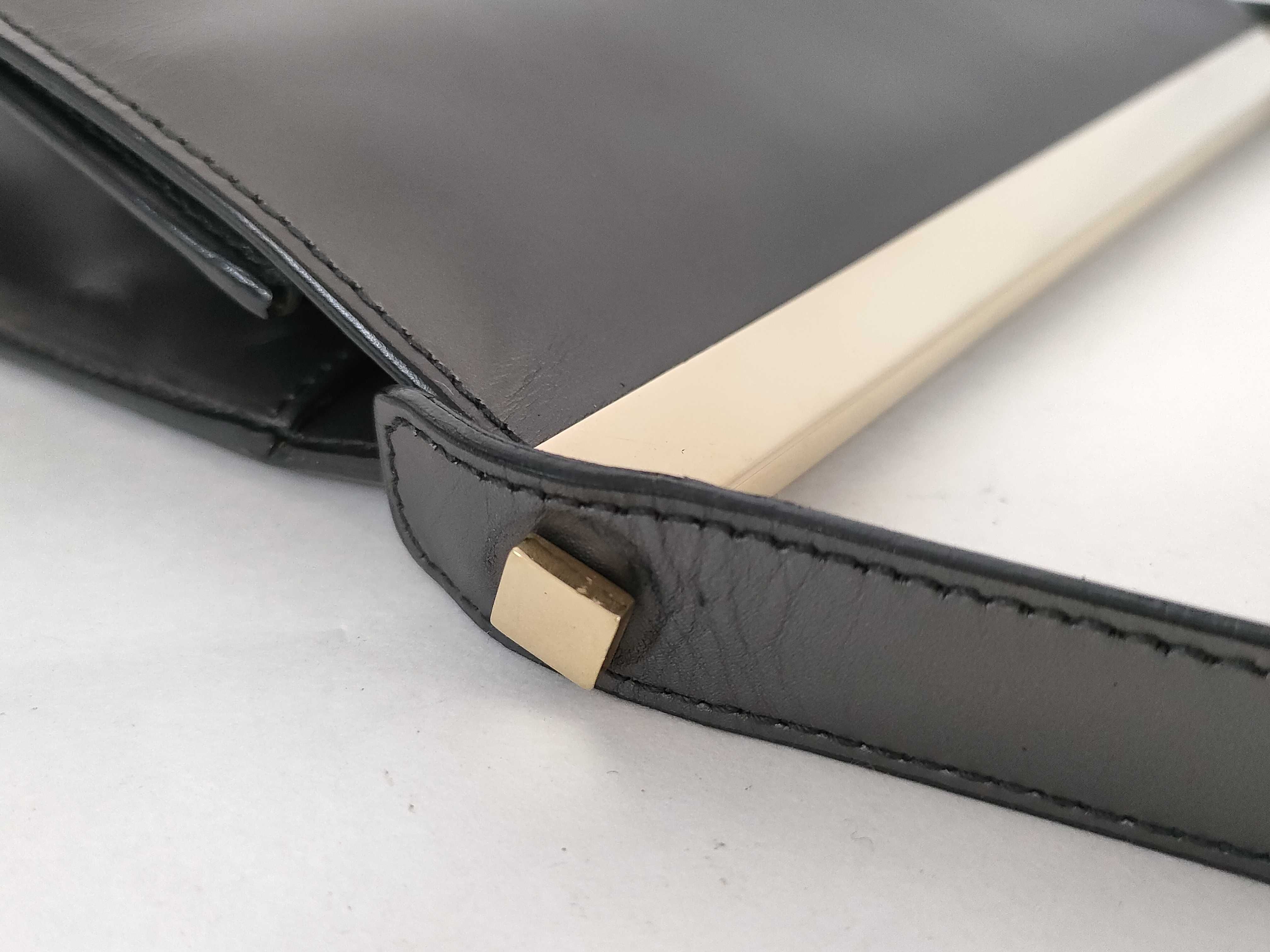 001 2058 Shoulder Bag, One-Shoulder, Leather, Gray Shoulder Bag — view 5
