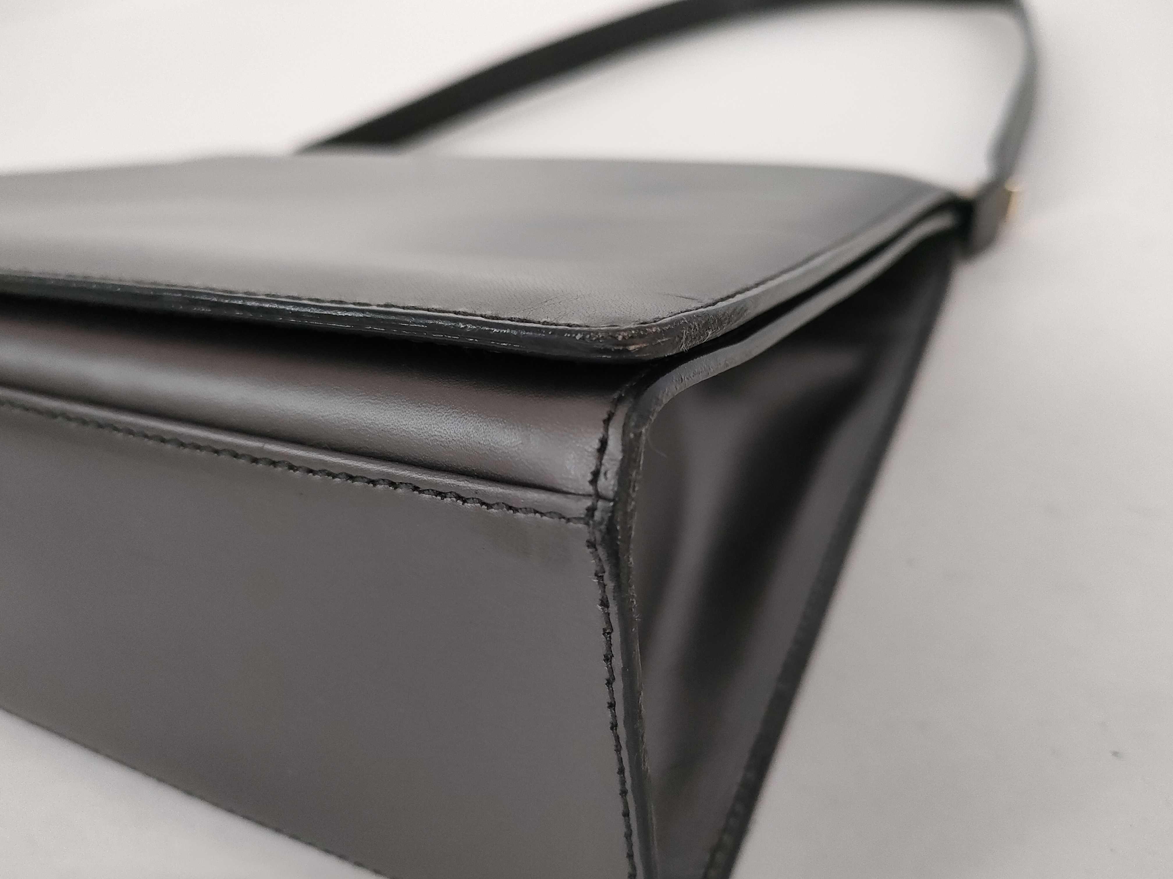 001 2058 Shoulder Bag, One-Shoulder, Leather, Gray Shoulder Bag — view 6