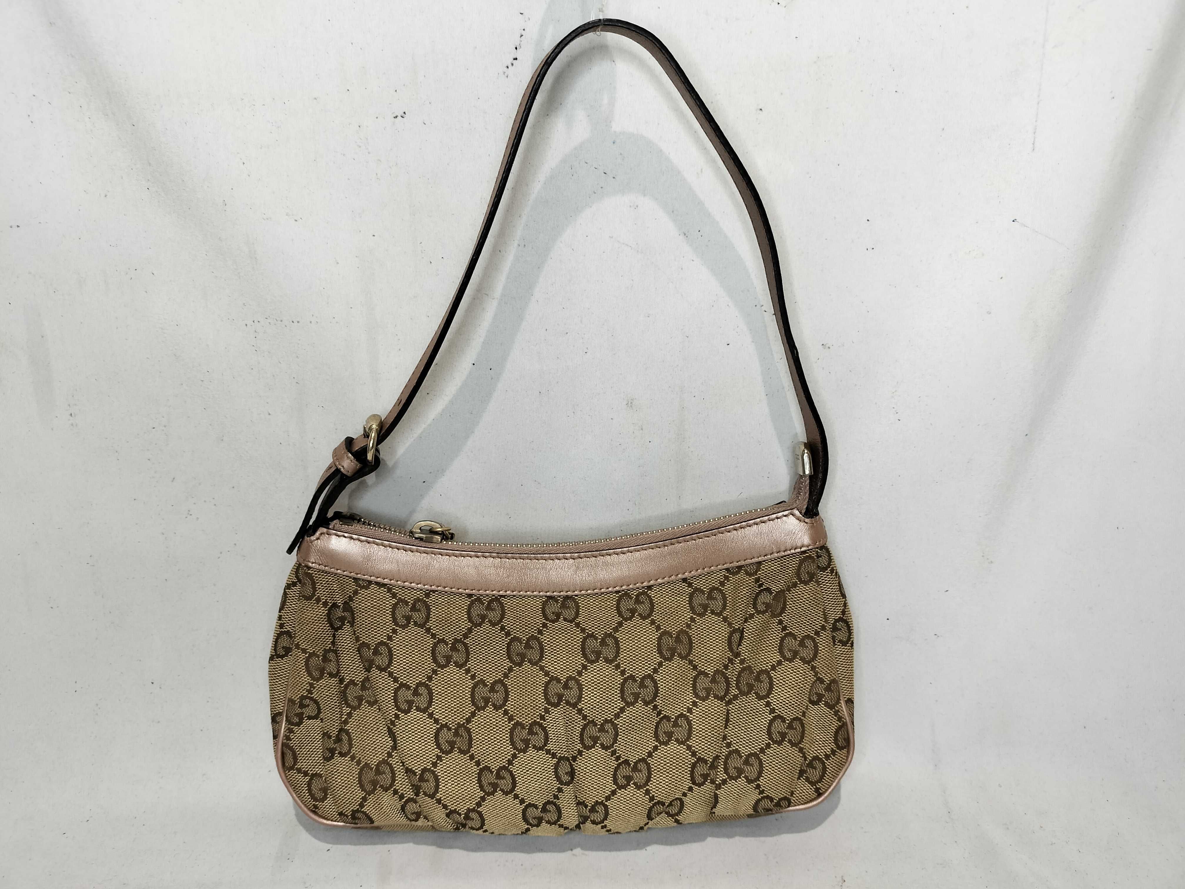 Pink Canvas GG Monogram Heart Zipper Pull Shoulder Bag No. 1 Handbag